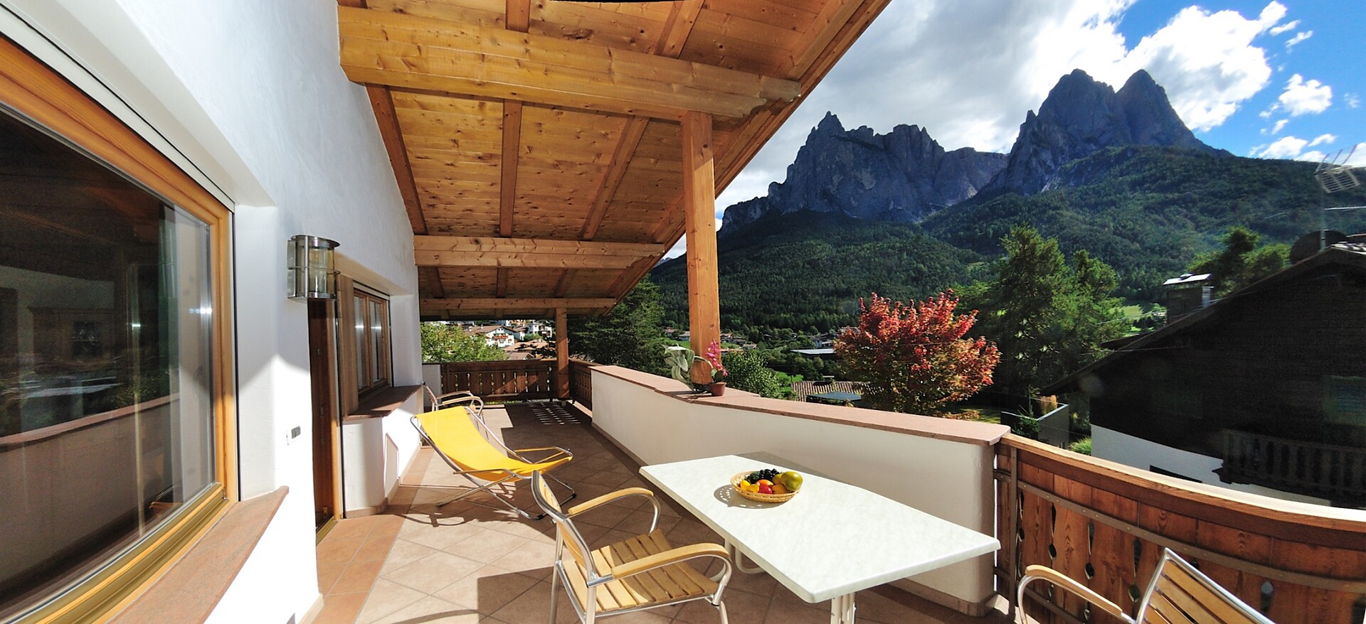 balcony