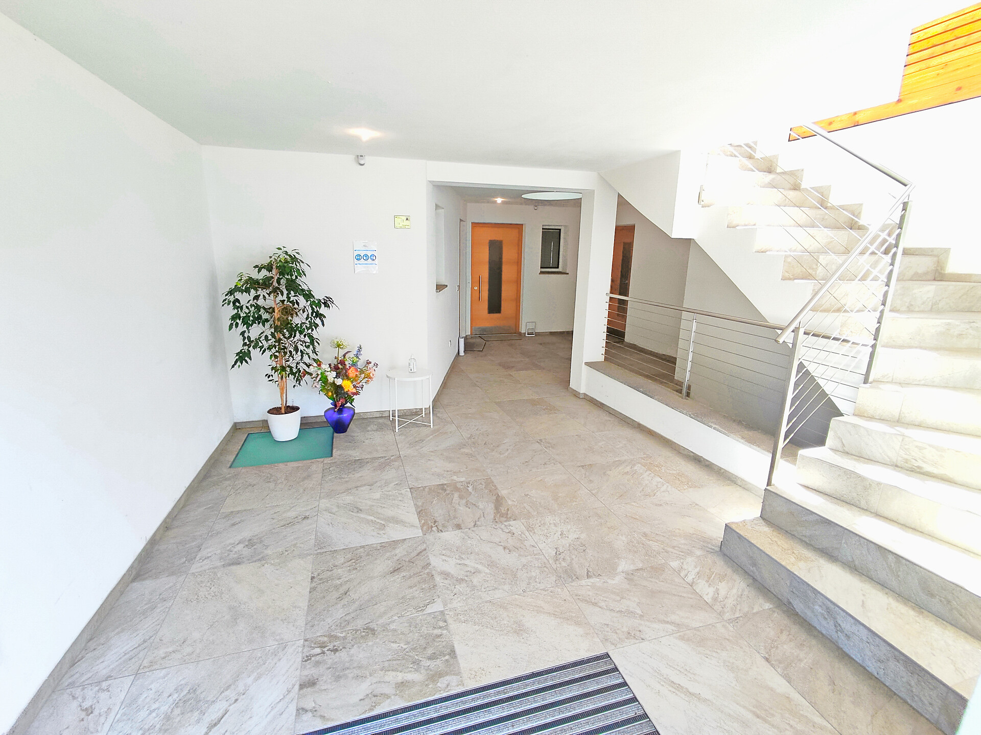 Vidora Apartments