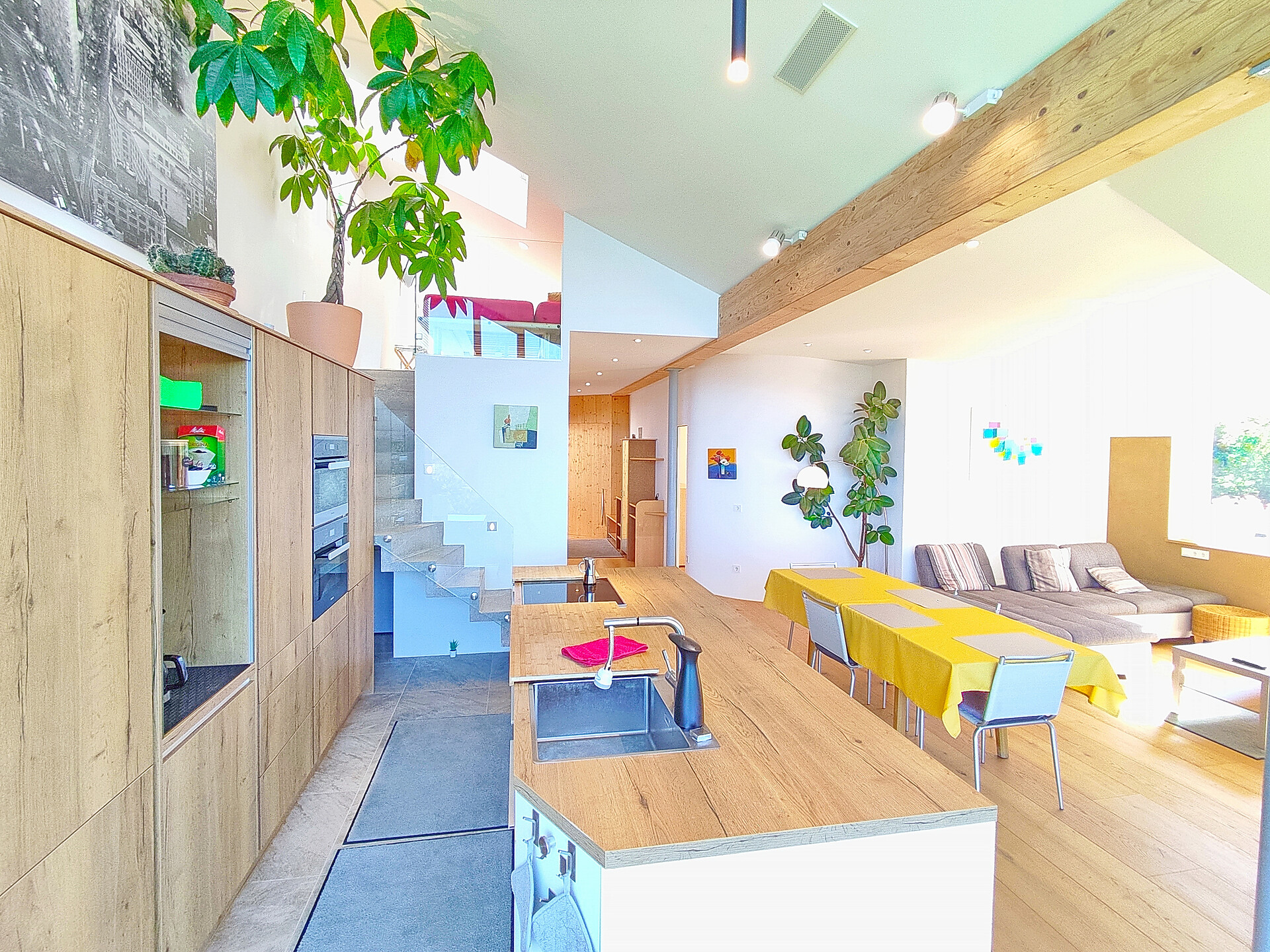 Vidora Apartments