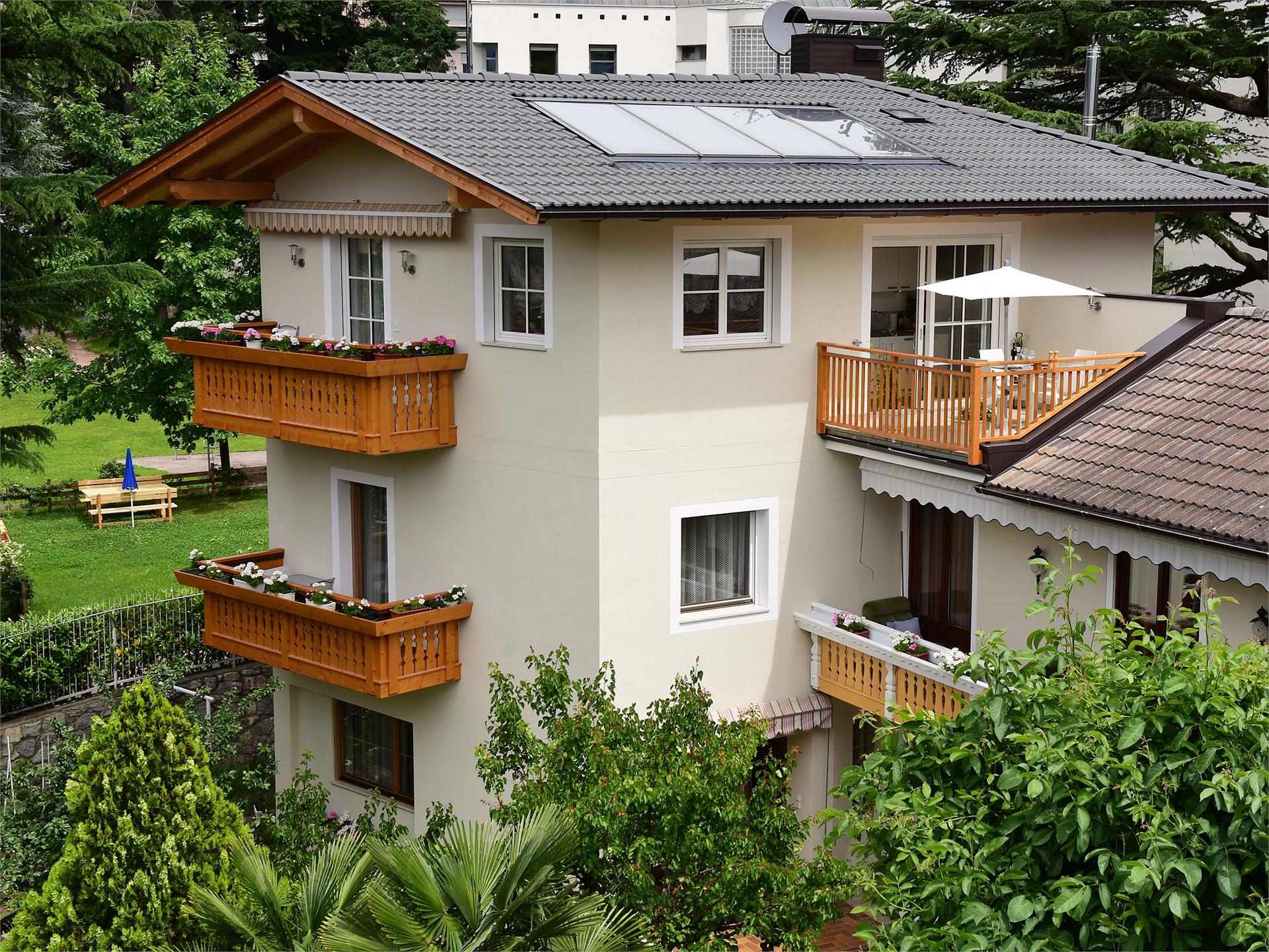 Villa Thaler Meran 1 suedtirol.info