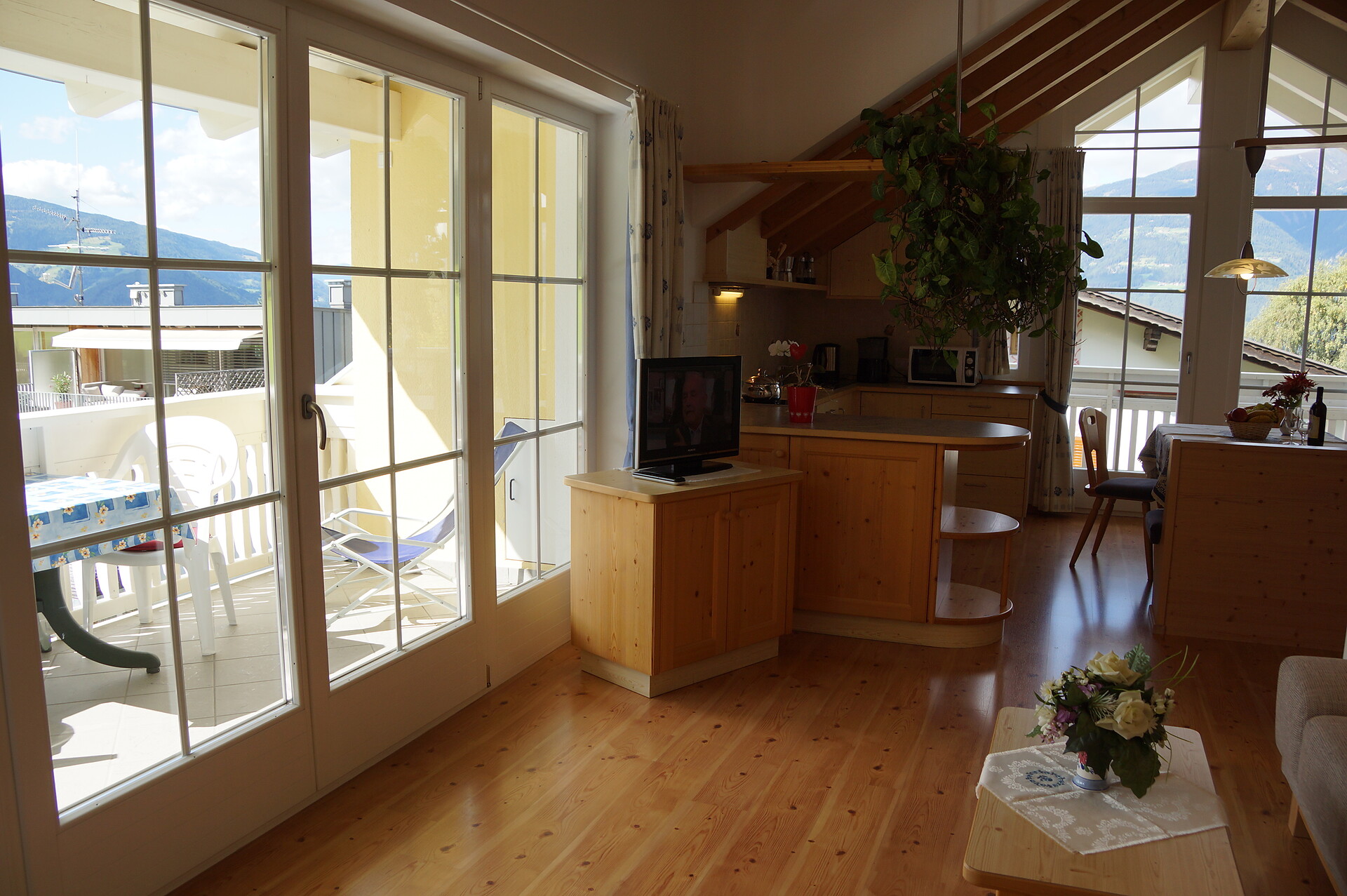 APARTMENT BRUNECK