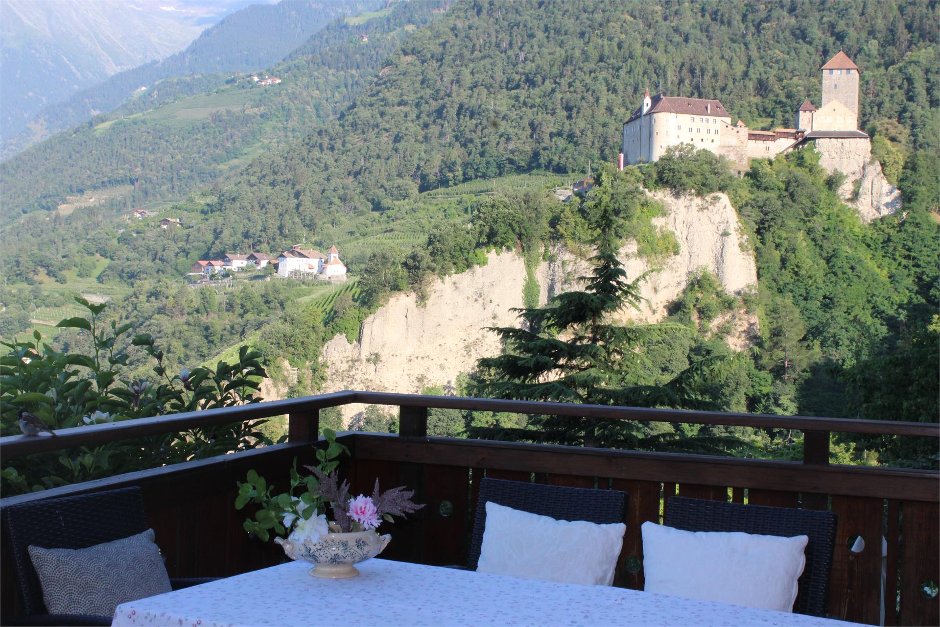 Villa Falkner Tirolo 3 suedtirol.info