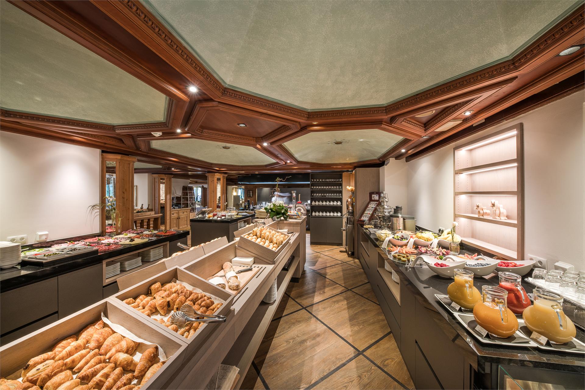Weinegg Wellviva Resort Eppan an der Weinstraße 16 suedtirol.info