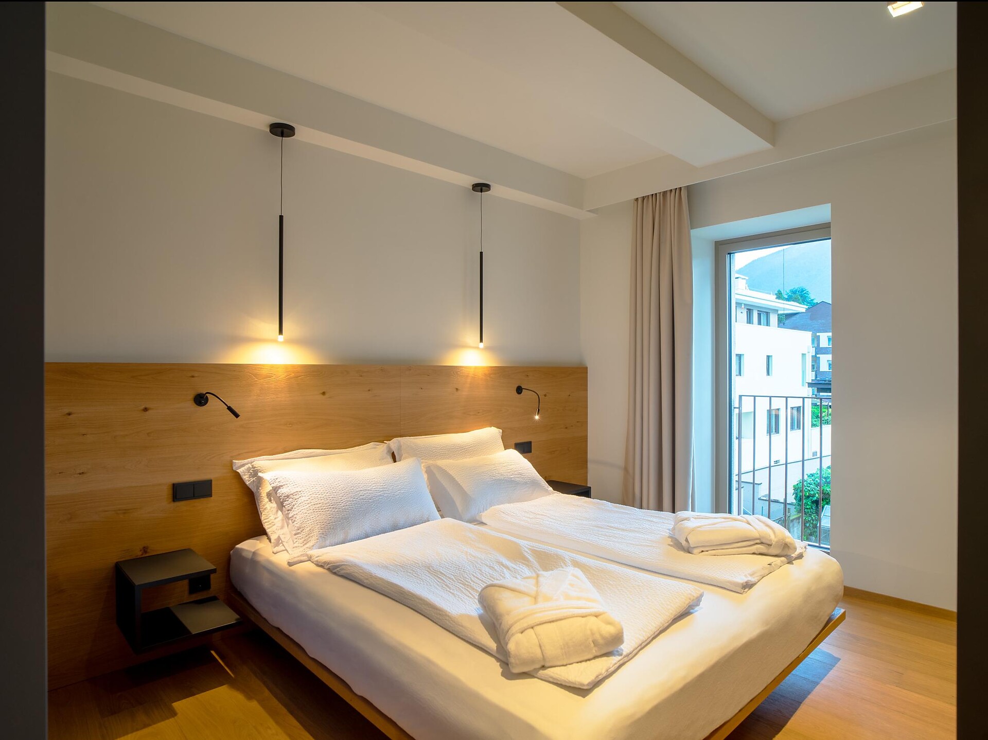 WELLNESS SMART SUITES