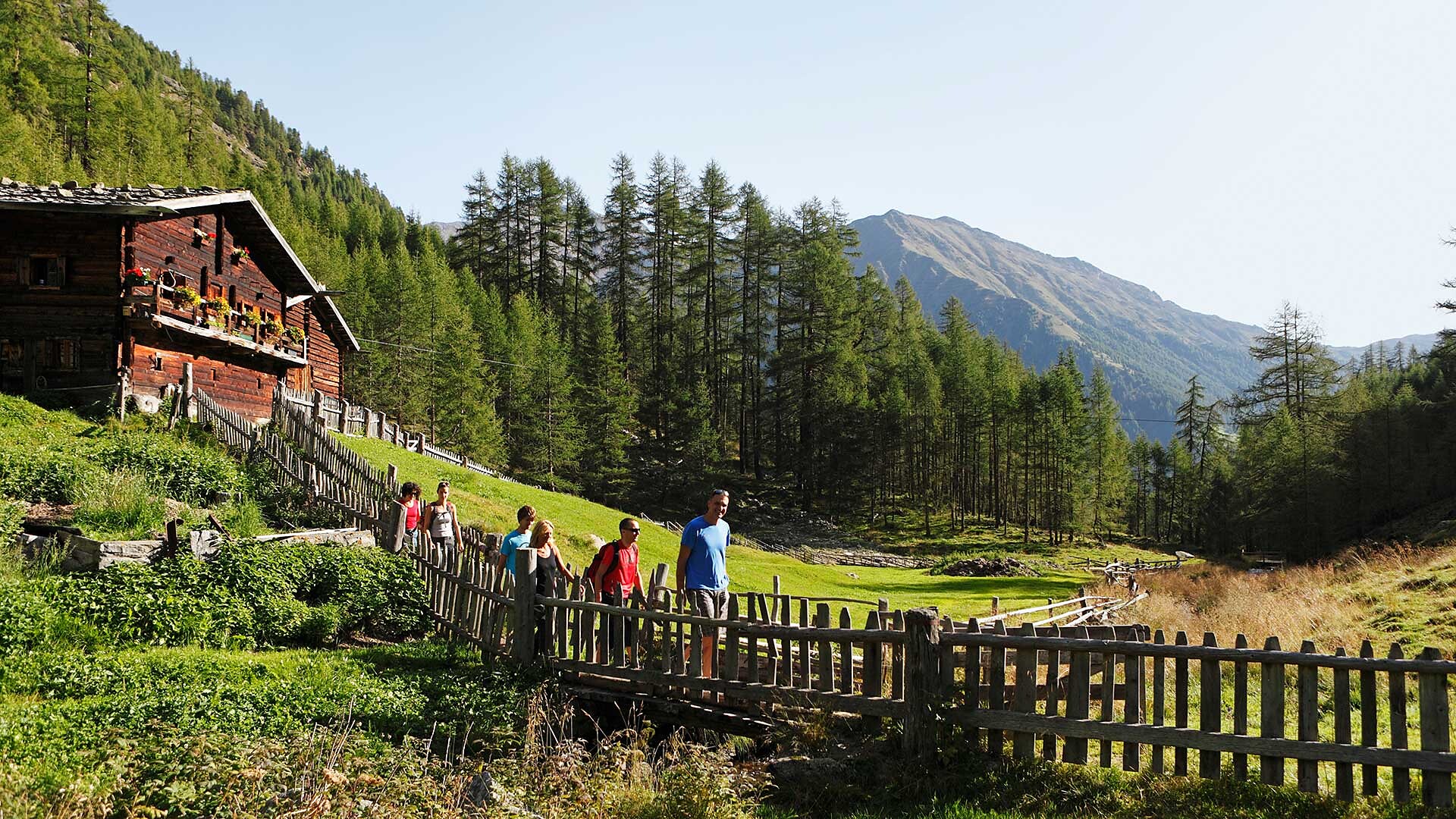 Il posto ideale per numerose escursioni direttamente dall'albergo