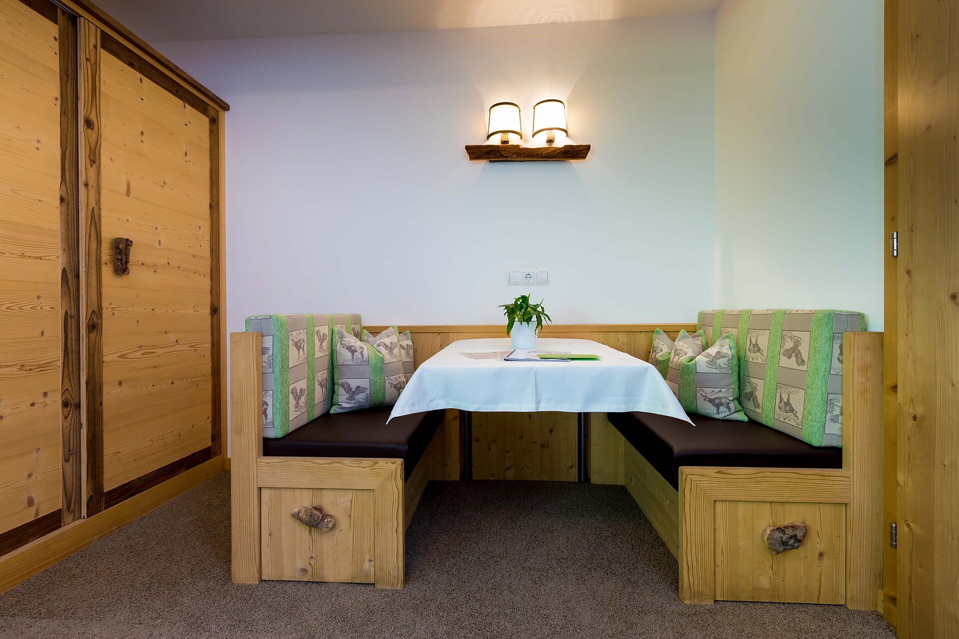 Beispiel Pfelderer Zimmer