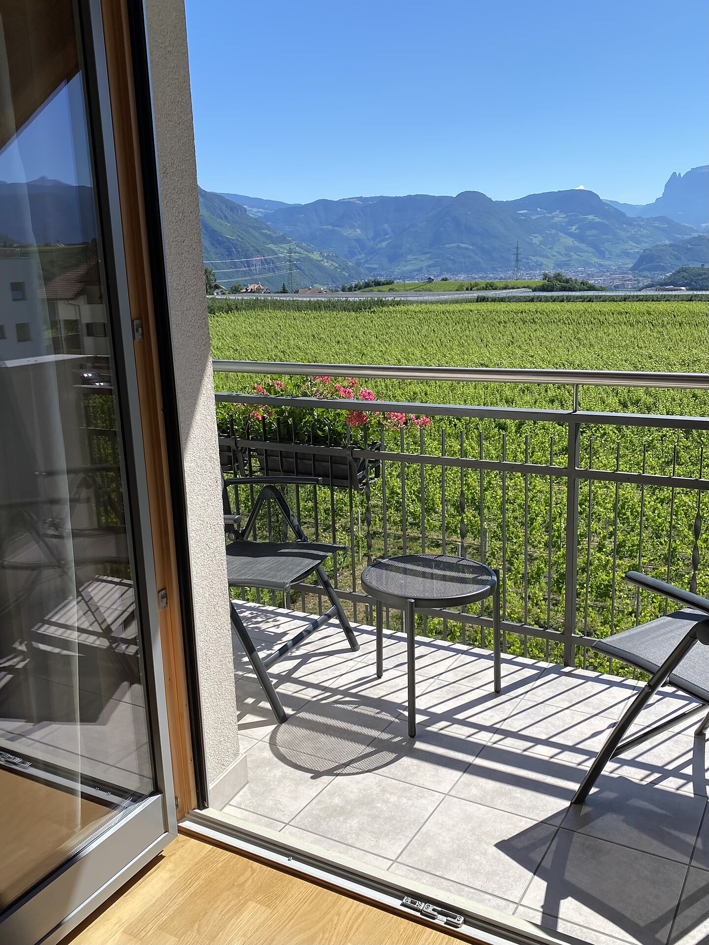 Weger B&B Eppan an der Weinstraße 23 suedtirol.info