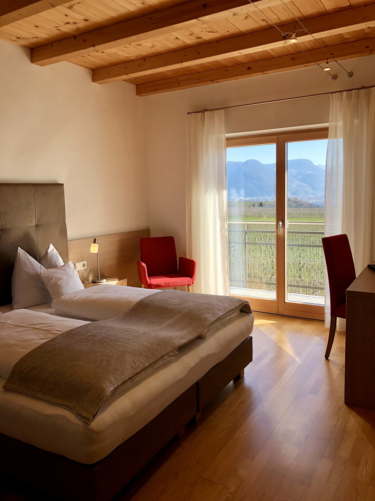 Weger B&B Eppan an der Weinstraße 13 suedtirol.info