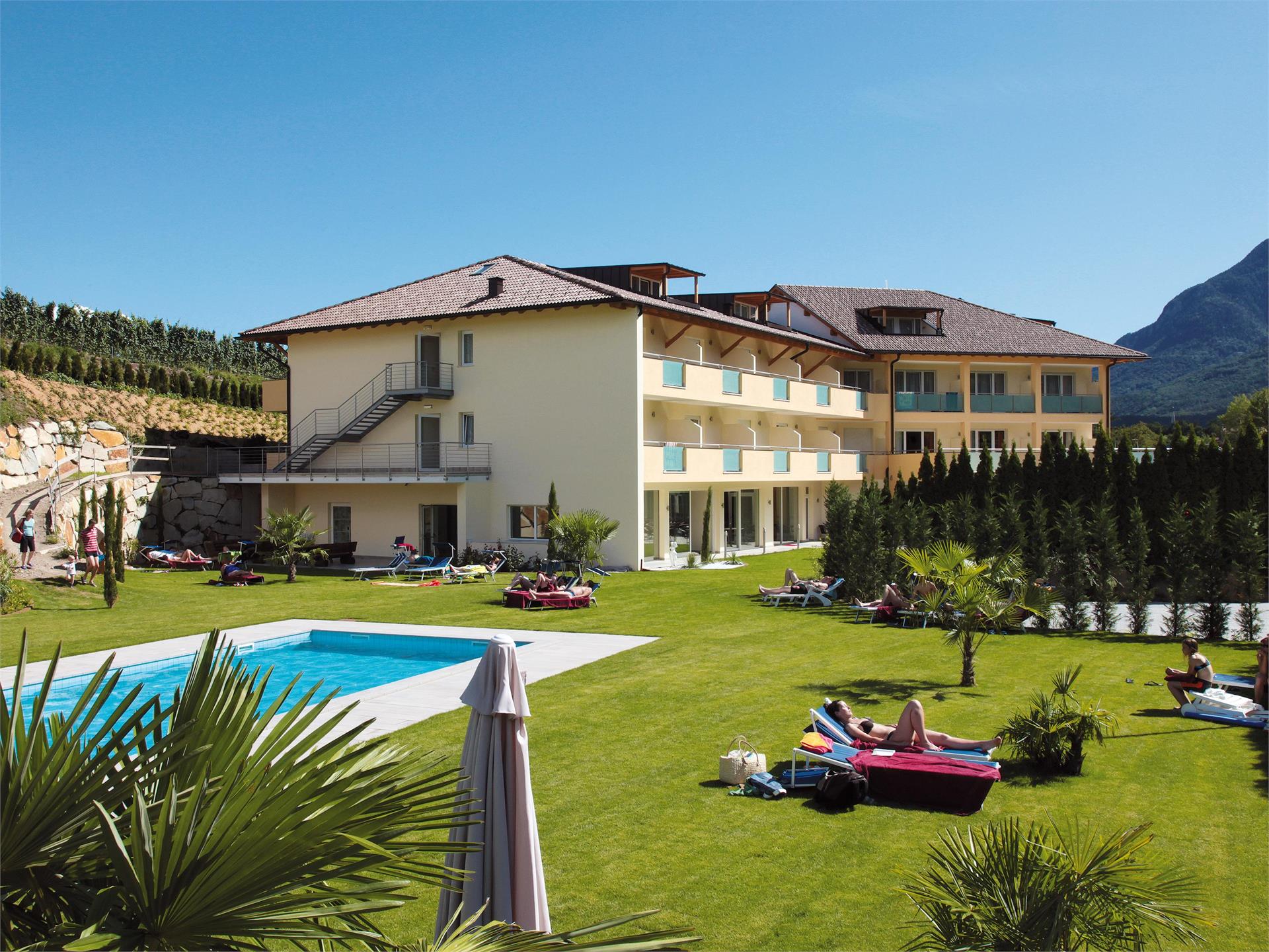 Hotel Weingarten Kaltern an der Weinstraße/Caldaro sulla Strada del Vino 1 suedtirol.info
