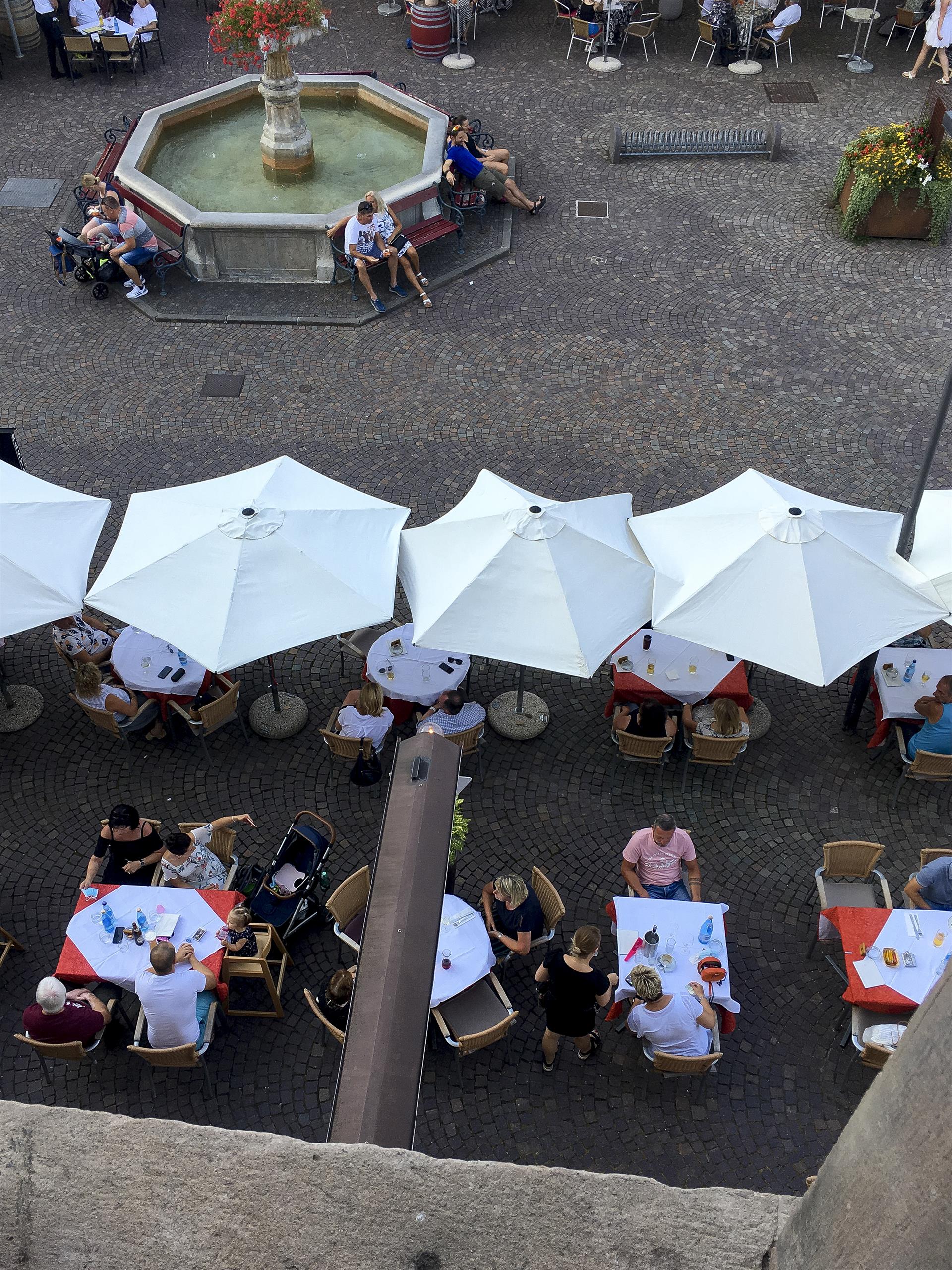 Weisses Rössl Kaltern Kaltern an der Weinstraße 16 suedtirol.info