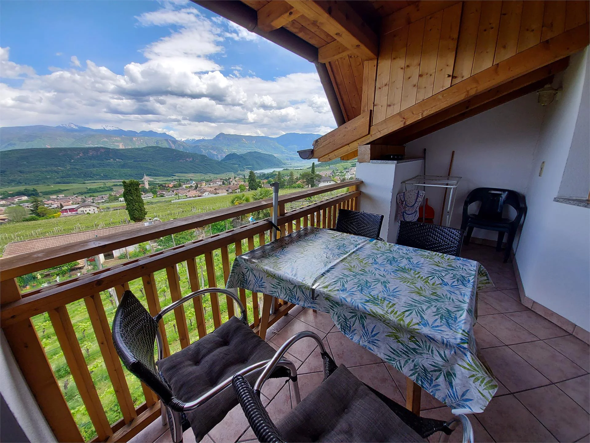 Tenuta Niklaserhof Caldaro sulla Strada del Vino 12 suedtirol.info