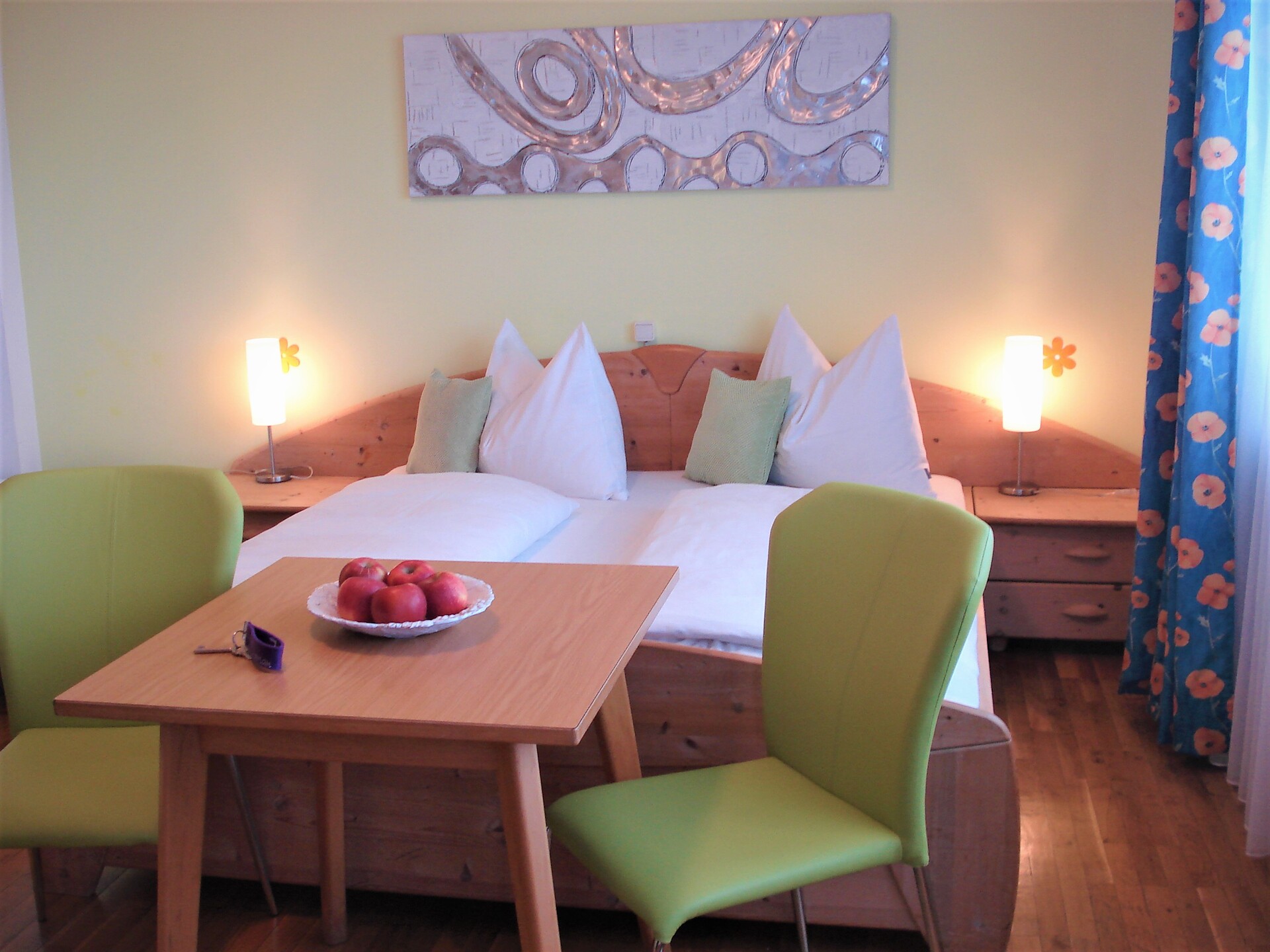 Doppelzimmer mit Balkon