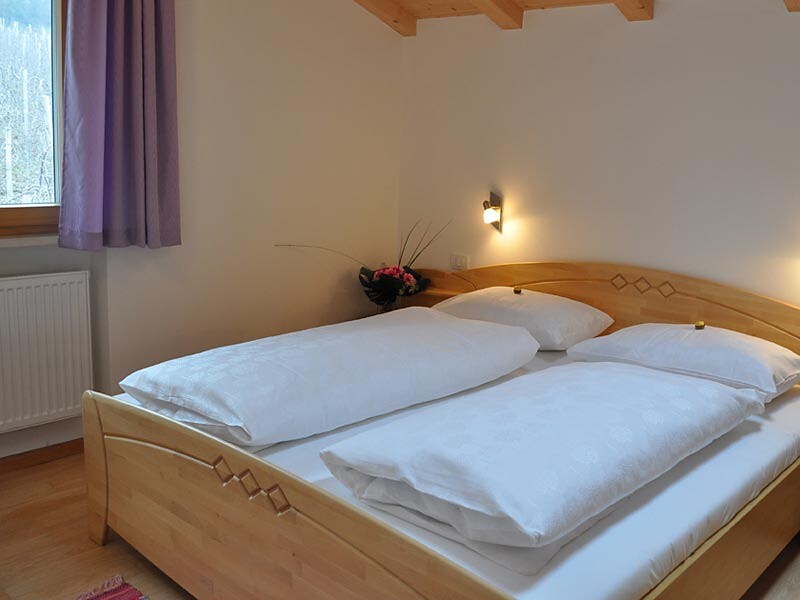 Schlafzimmer App. 2/3