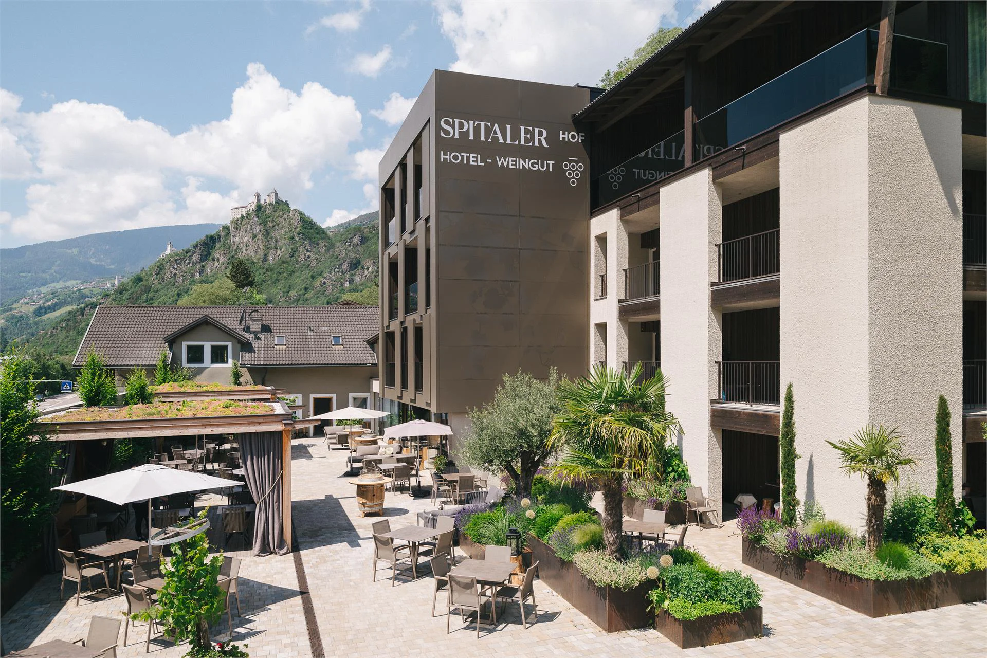 Winery & Hotel Spitalerhof Klausen/Chiusa 2 suedtirol.info