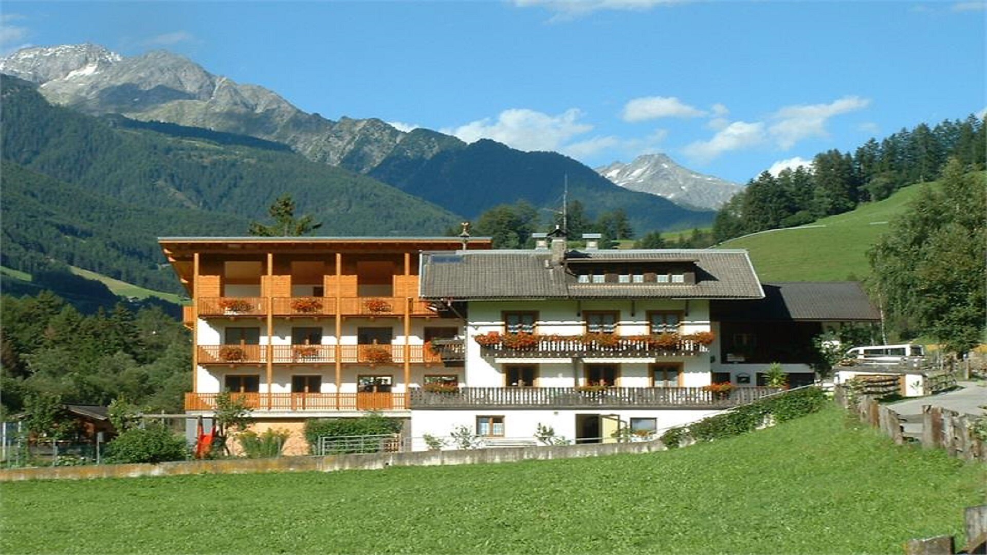 Wiesenhof Appartements