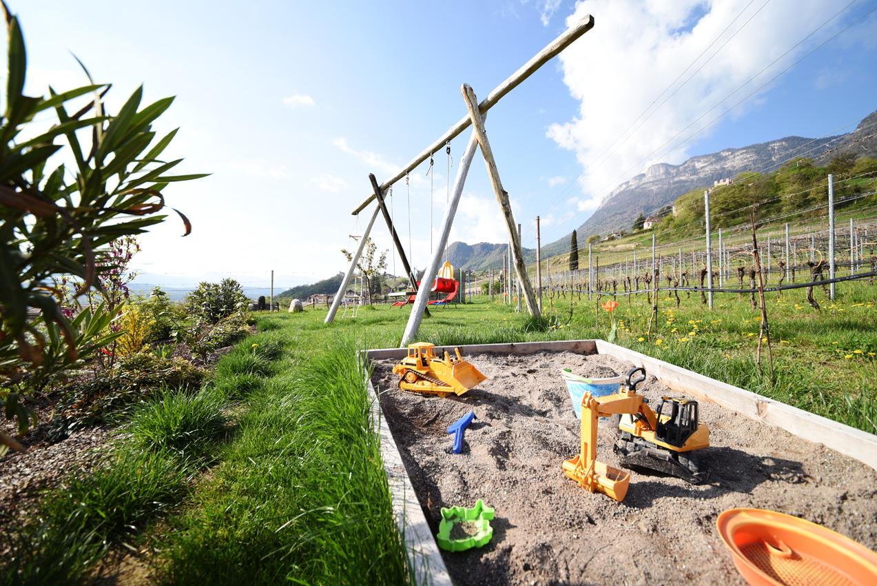 Weingut am Platzl Eppan an der Weinstraße 4 suedtirol.info