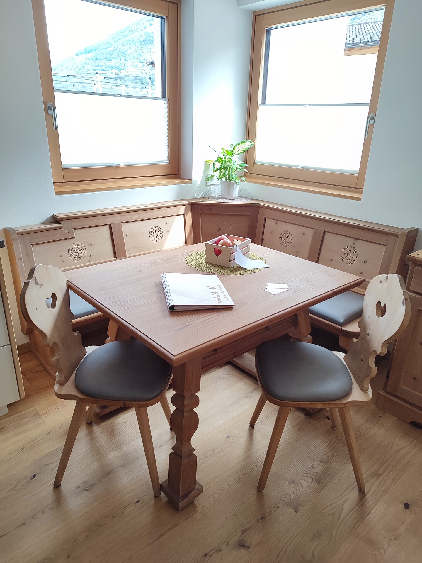 Essbereich Ferienwohnung Golden