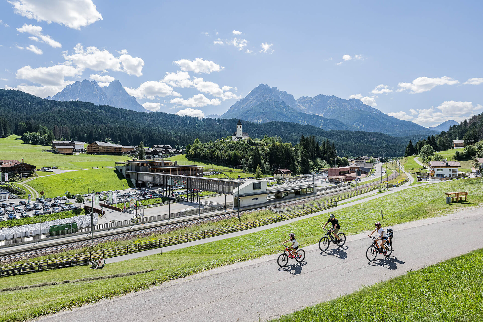 ciclabile San Candido Lienz vacanze a San Candido Dolomiti
