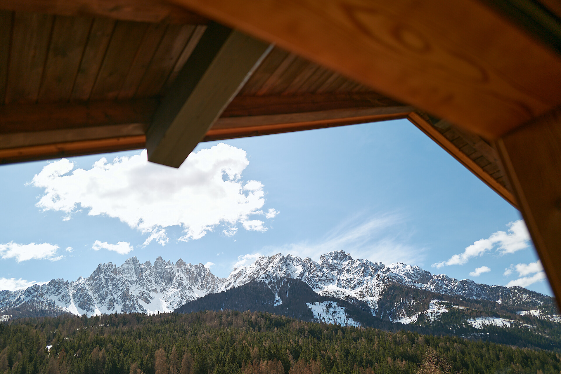 vista montagne Baranci appartementt Zacher alpine apartments San Candido