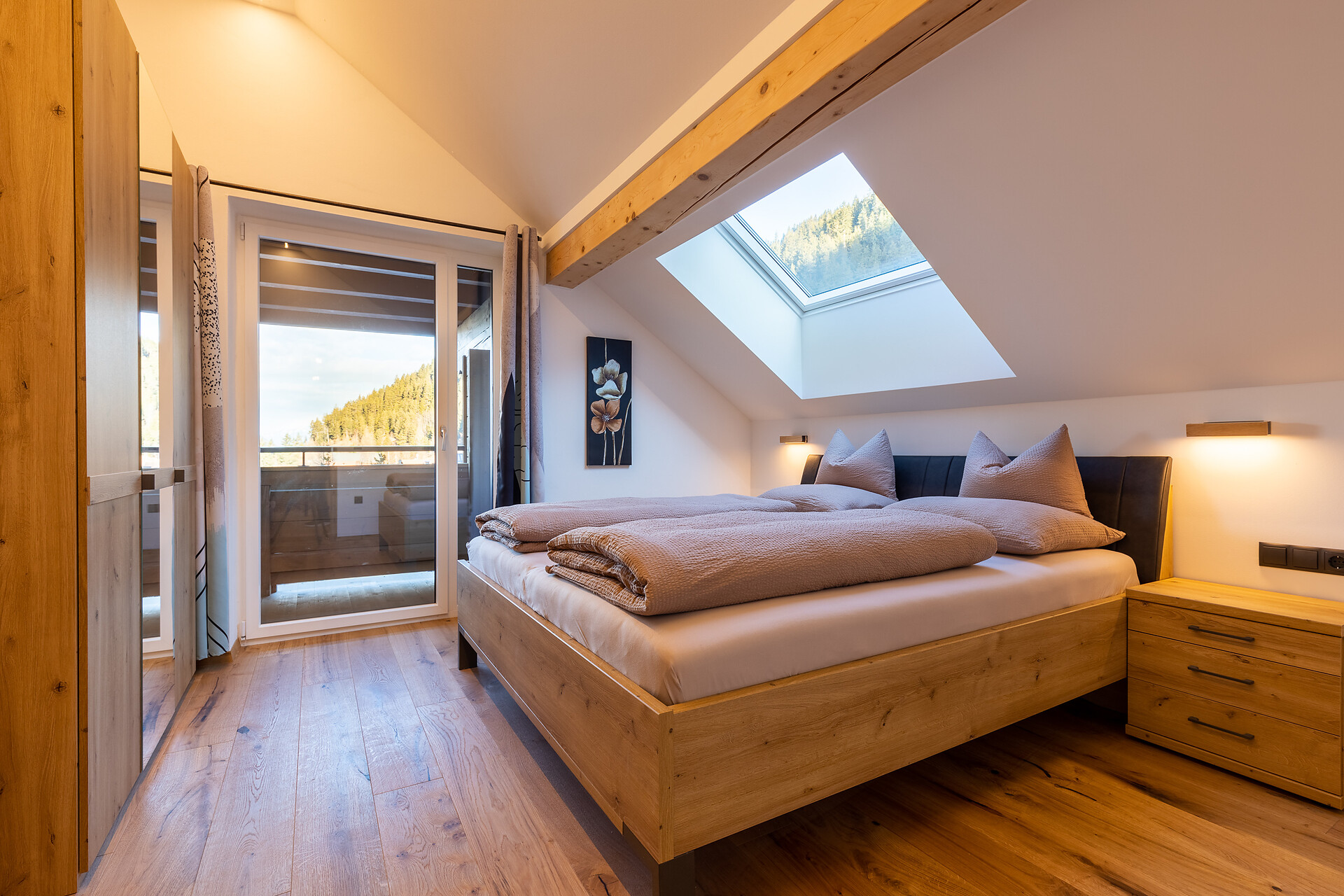 Schlafzimmer 1