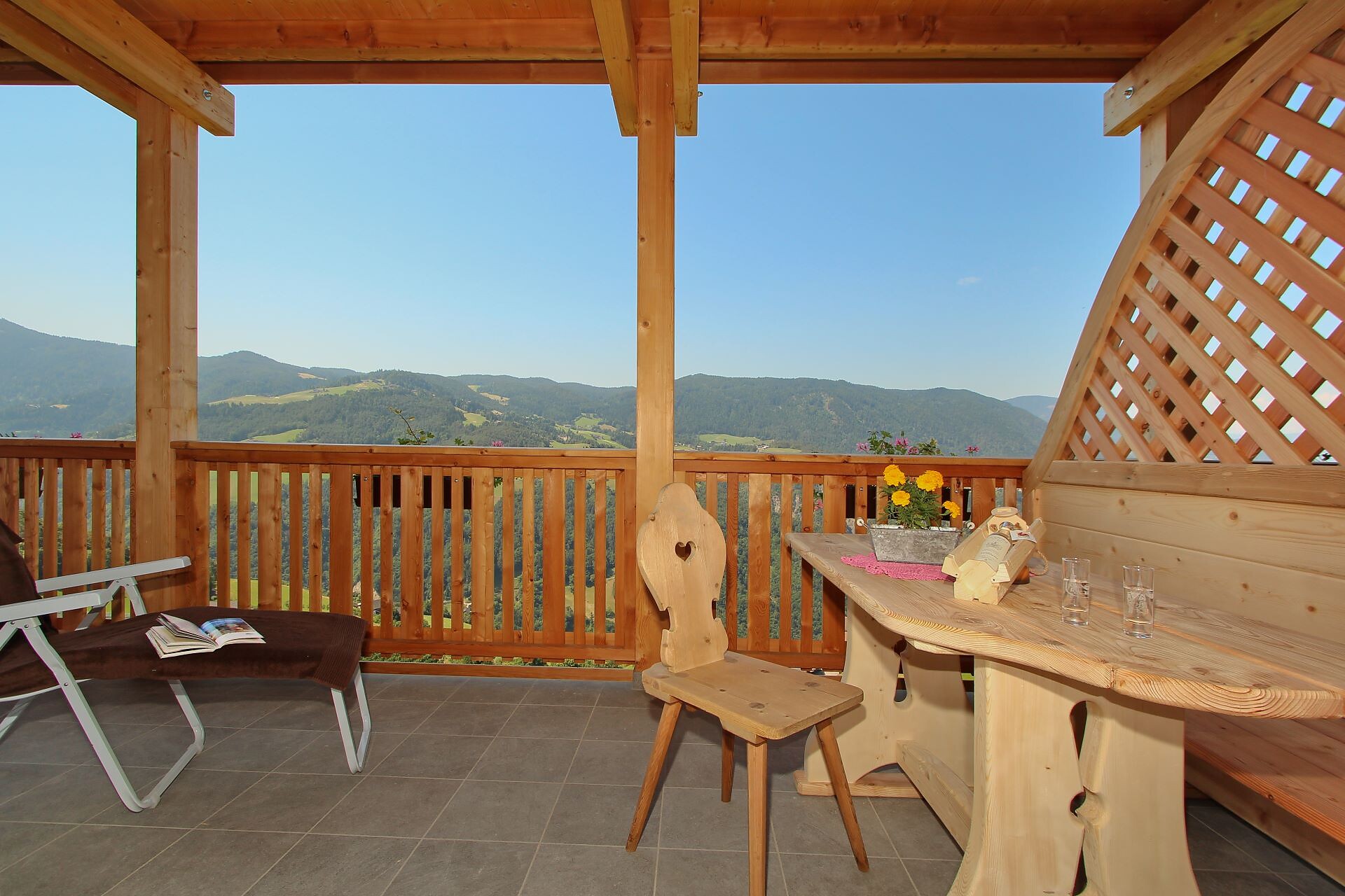 Latemar apartment additional room balcony