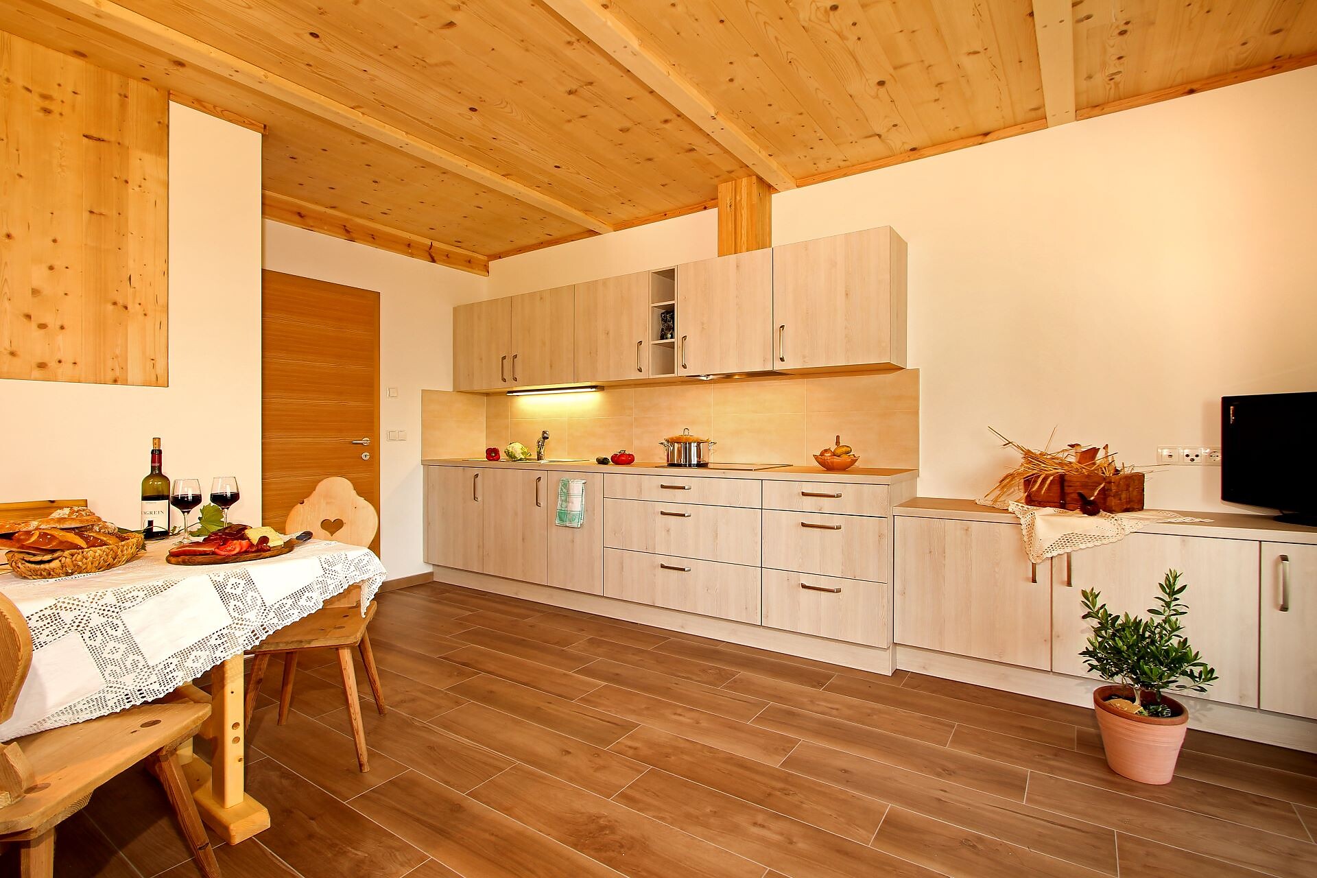 Apartment Ritten kitchen