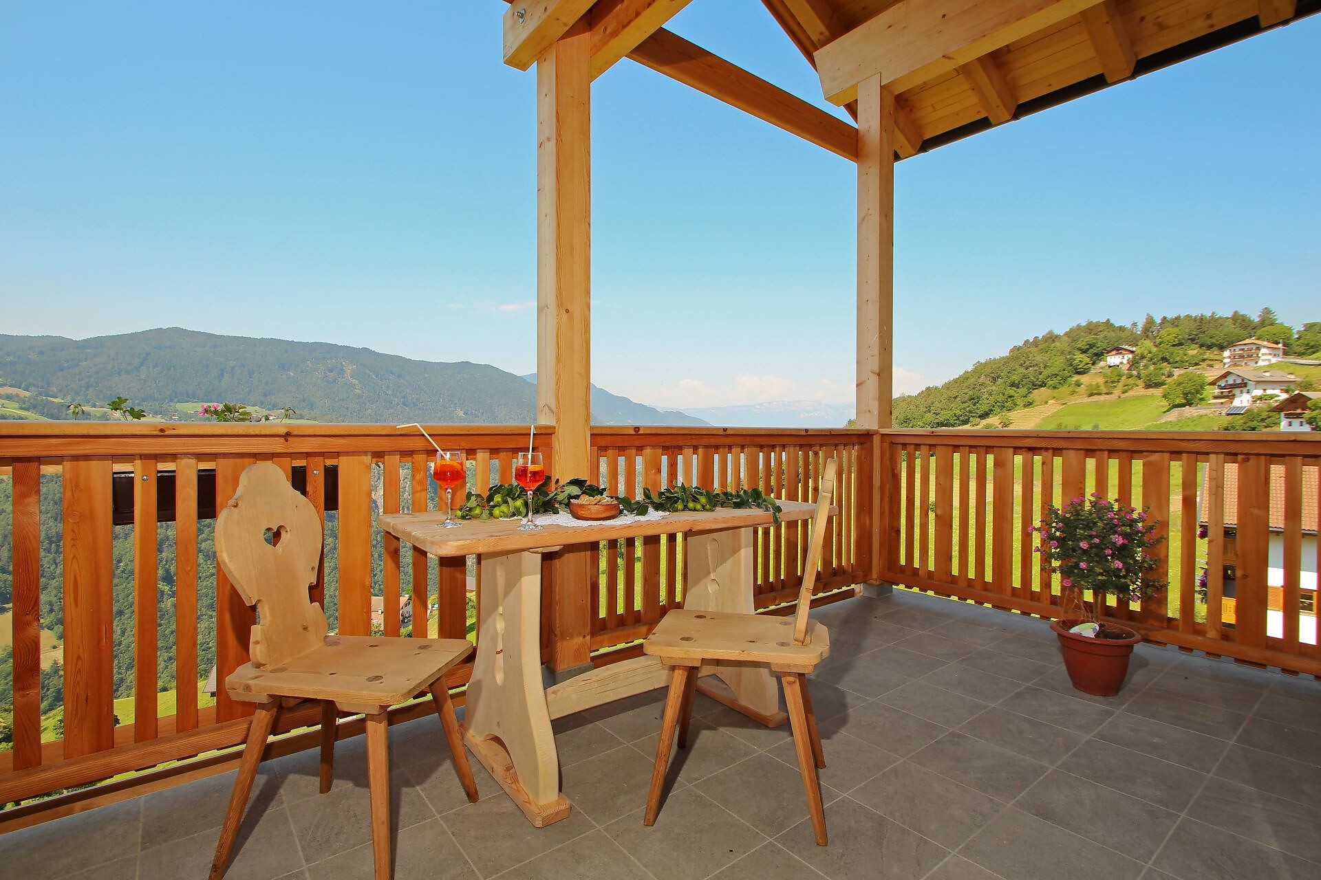 Apartment Ritten terrace