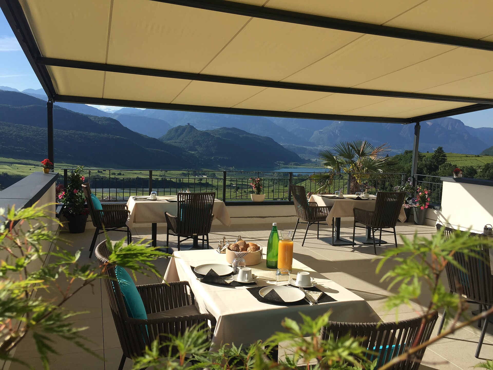 terrazza panoramica colazione