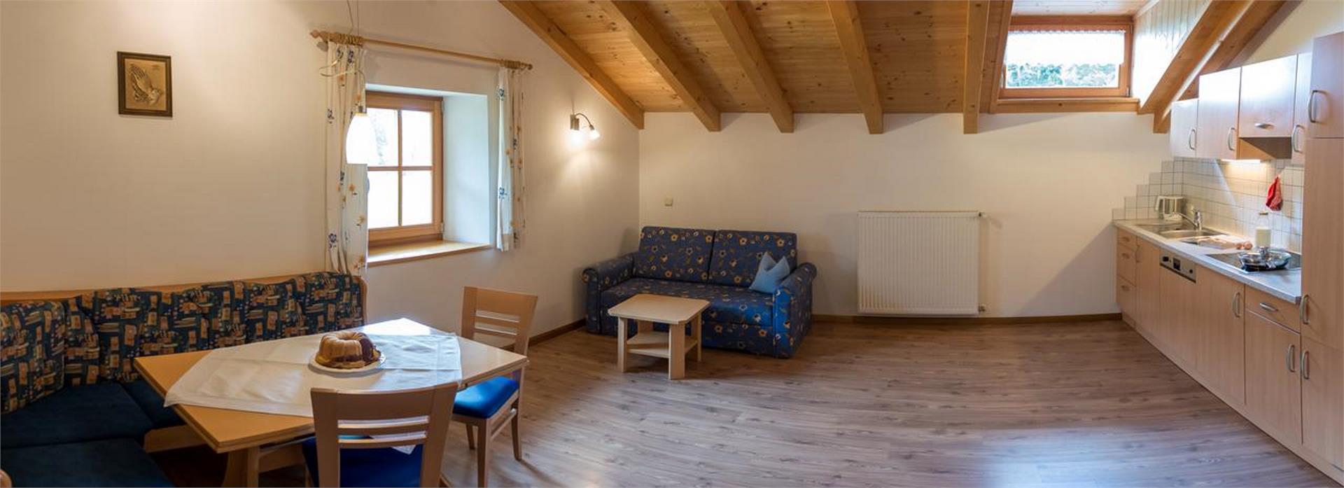 Zu Schgagul Kastelruth 8 suedtirol.info