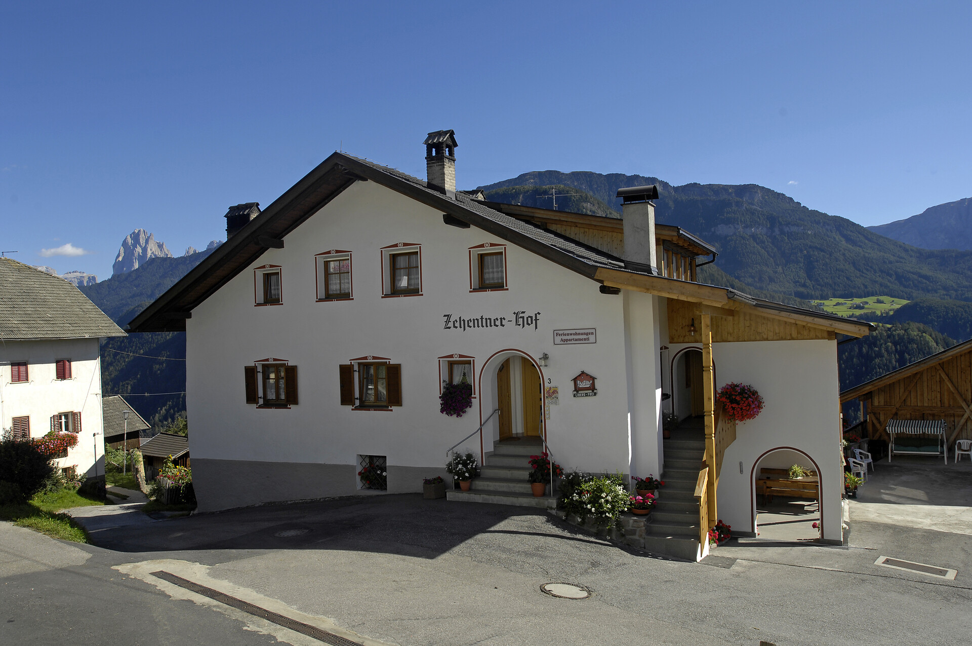 Zehentnerhof TANIRZ Lajen 1 suedtirol.info