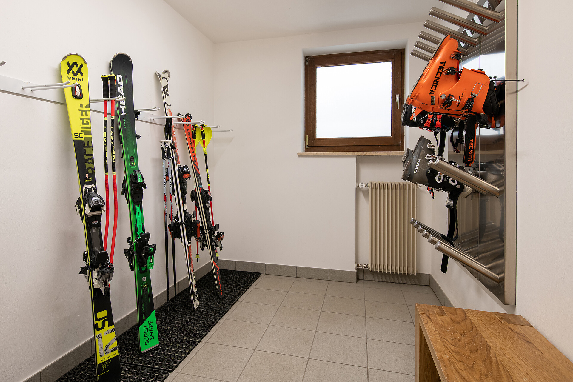 Apartment Appartement Florian - #8 - Apartments Pra Ciarea - Dolomites Region Val Gardena - suedtirol.info