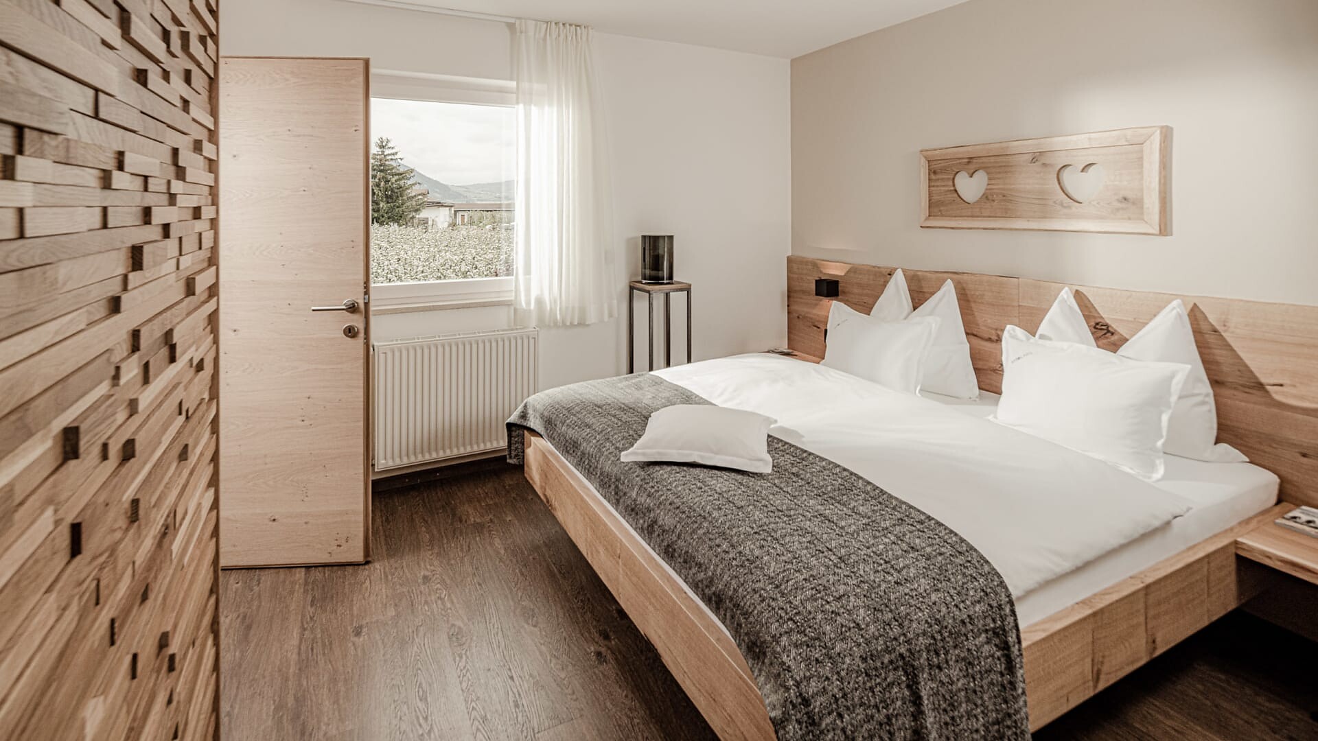 Room Superior Suite Pala - #2 - Amolaris Garden Lodges & Guesthouse - Vinschgau/Val Venosta - suedtirol.info