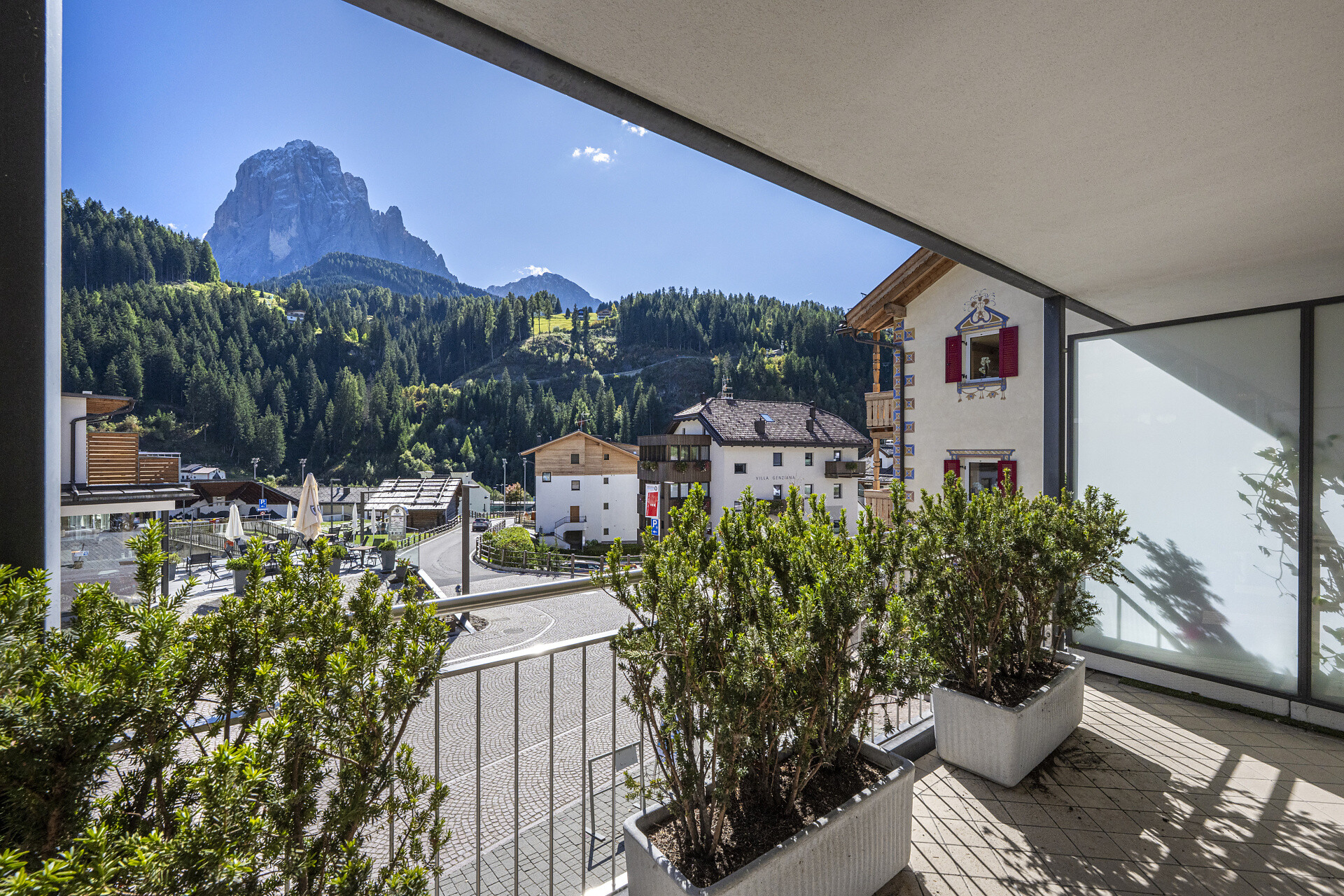 appartamento Appartamento con 2 camere da letto, 2 bagni e terrazzo con vista Sassolungo - #3 - Appartamenti Marienstern - Regione dolomitica Val Gardena - suedtirol.info