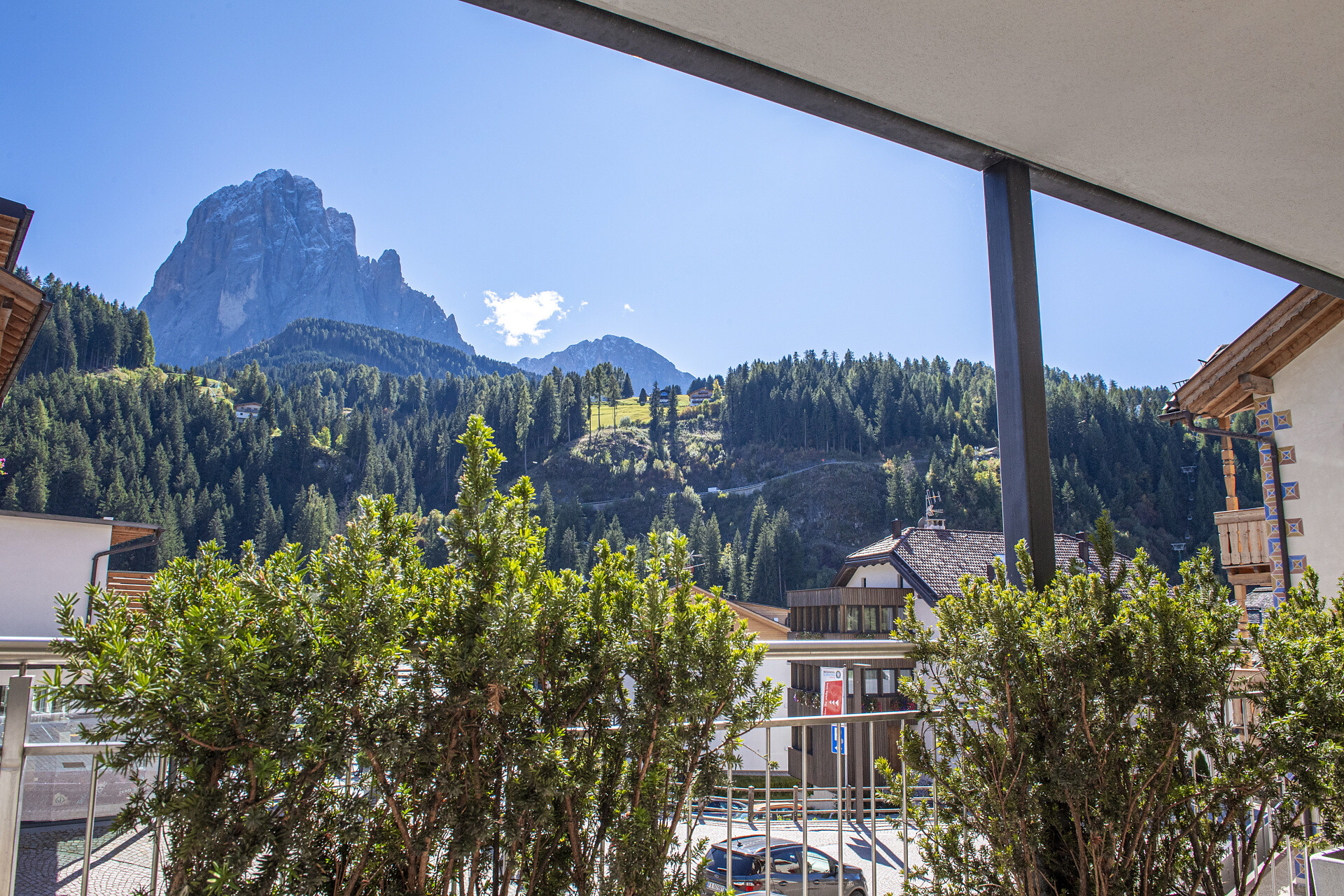 appartamento Appartamento con 2 camere da letto, 2 bagni e terrazzo con vista Sassolungo - #4 - Appartamenti Marienstern - Regione dolomitica Val Gardena - suedtirol.info