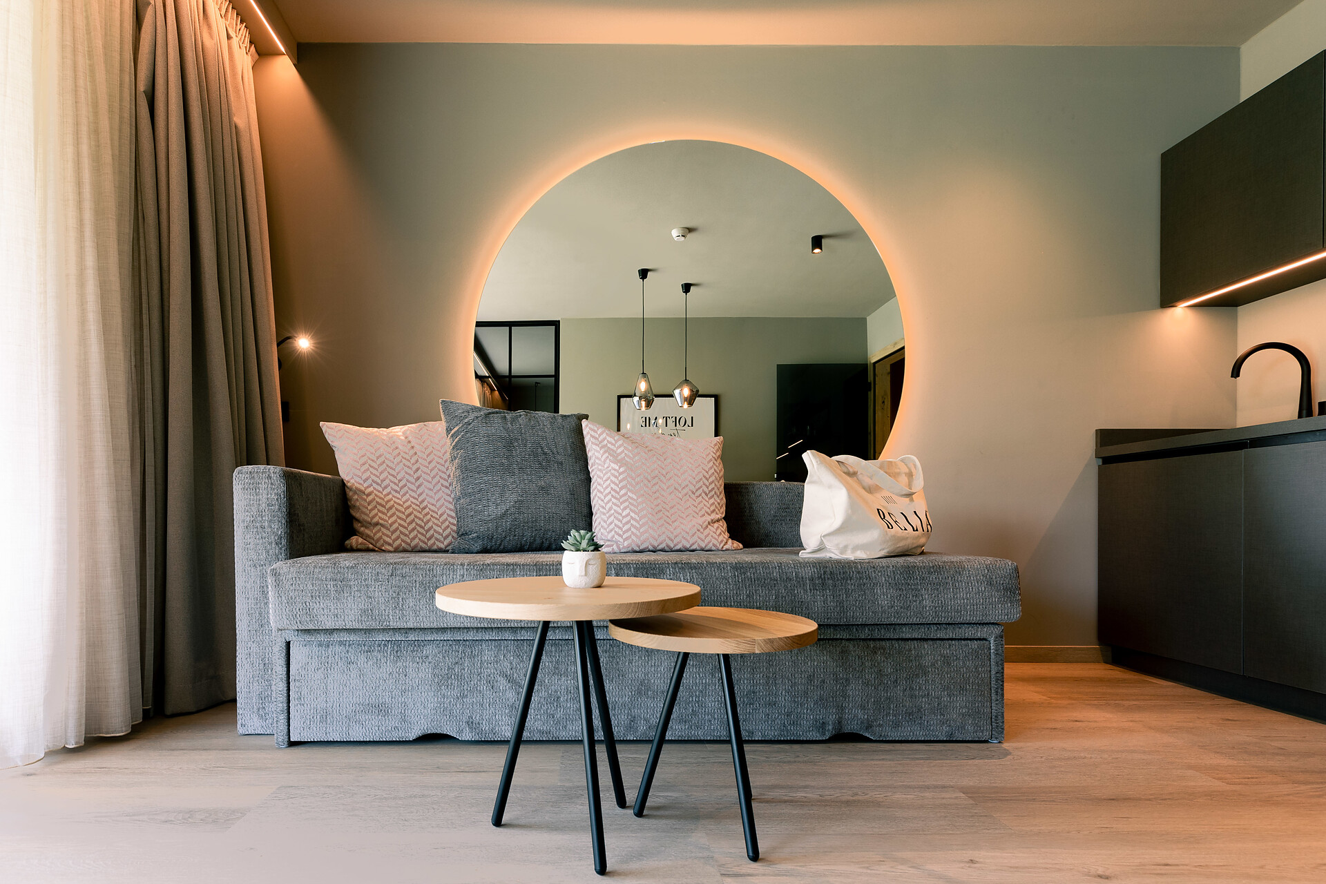 Ferienwohnung Superior Balkon - #4 - Belia Lofts - Südtiroler Weinstraße - suedtirol.info
