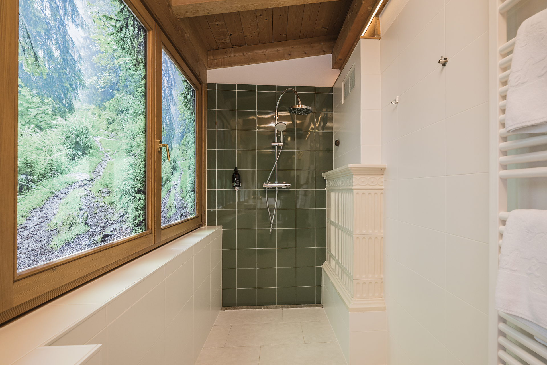 camera Suite Val Fiscalina 50m² - #8 - Berghotel - Sesto - Regione dolomitica 3 Cime - suedtirol.info