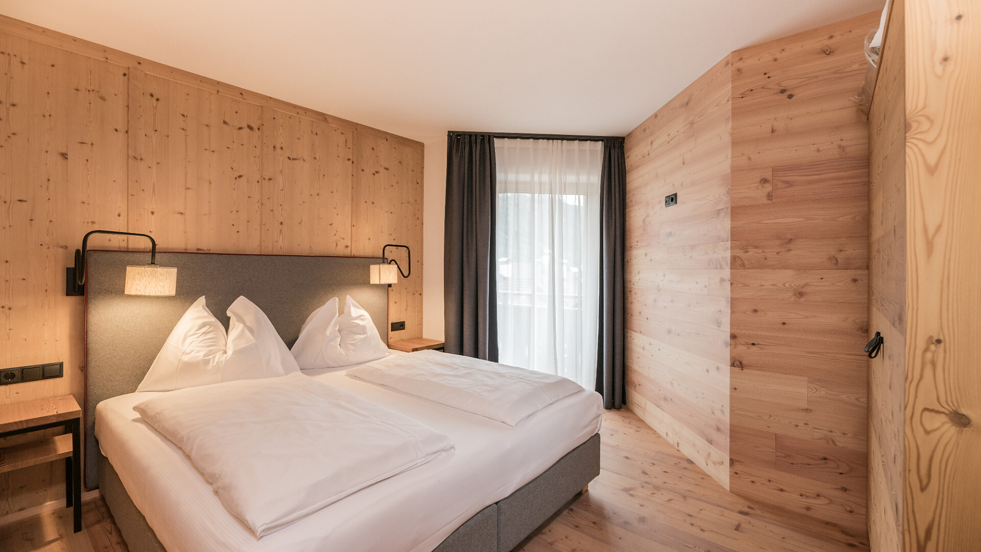 camera Studio Larice 50mq - #2 - Berghotel - Sesto - Regione dolomitica 3 Cime - suedtirol.info