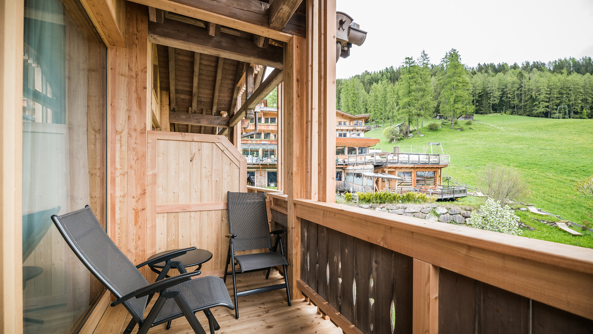 camera Studio Larice 50mq - #4 - Berghotel - Sesto - Regione dolomitica 3 Cime - suedtirol.info