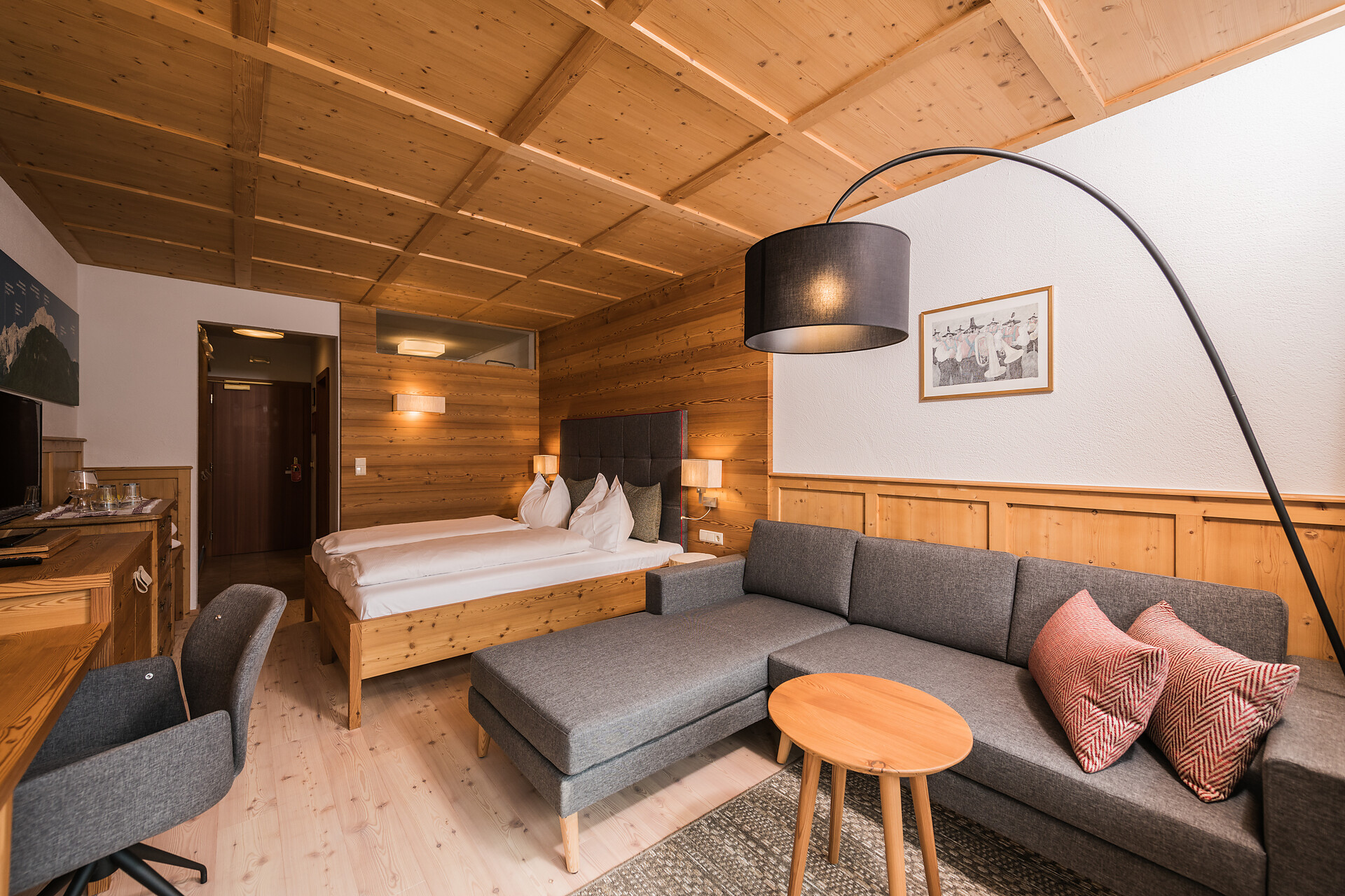 camera Camera matrimoniale Dolomiti di Sesto 28-35mq - #2 - Berghotel - Sesto - Regione dolomitica 3 Cime - suedtirol.info