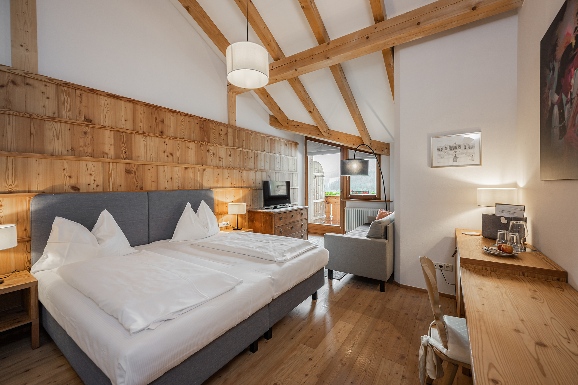 camera Familystudio Dolomiti di Sesto 48mq - #2 - Berghotel - Sesto - Regione dolomitica 3 Cime - suedtirol.info