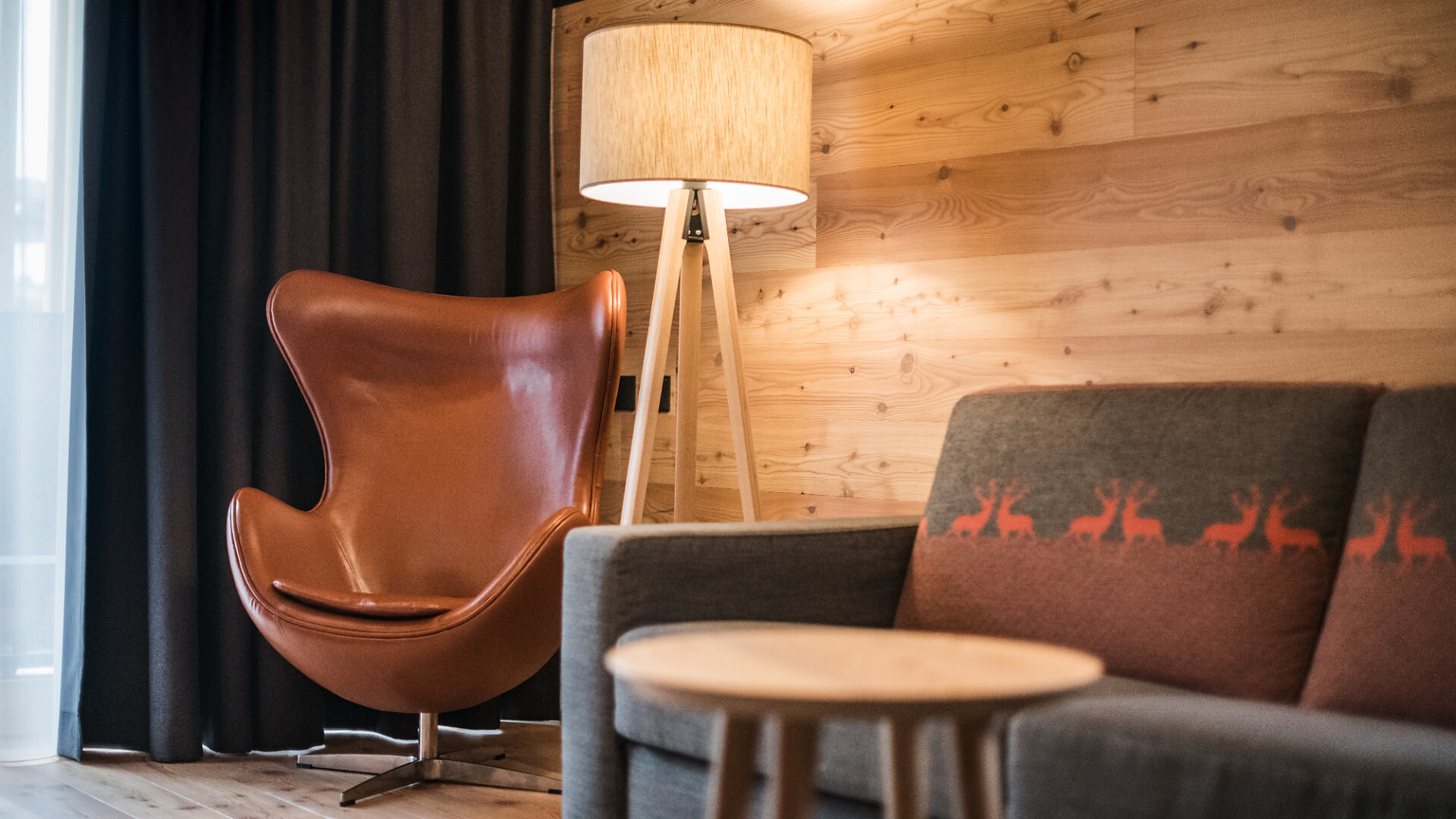 camera Studio Larice 40mq - #4 - Berghotel - Sesto - Regione dolomitica 3 Cime - suedtirol.info