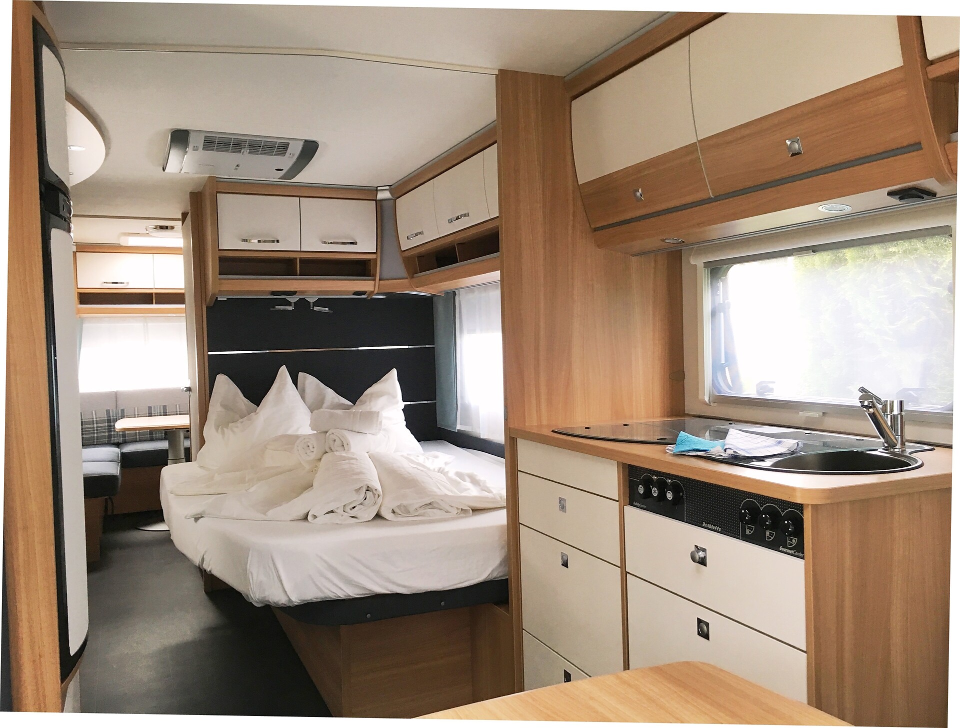 Apartment Deluxe Caravan Dethleffs Camper 650 FMK - #1 - Camping Sägemühle - Vinschgau/Val Venosta - suedtirol.info