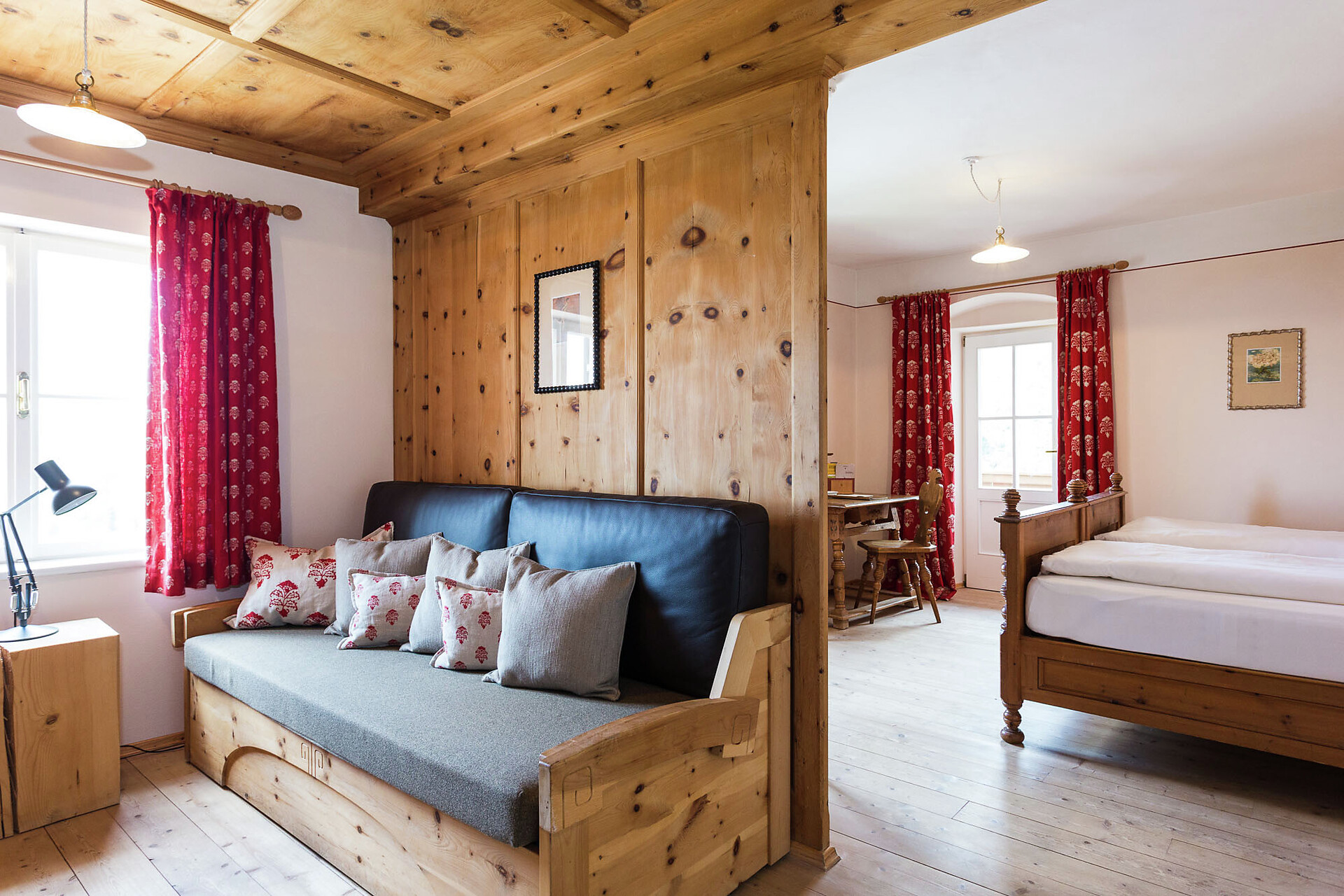 Zimmer Nobelpreiszimmer Superior - #5 - Der Zirmerhof -  - suedtirol.info