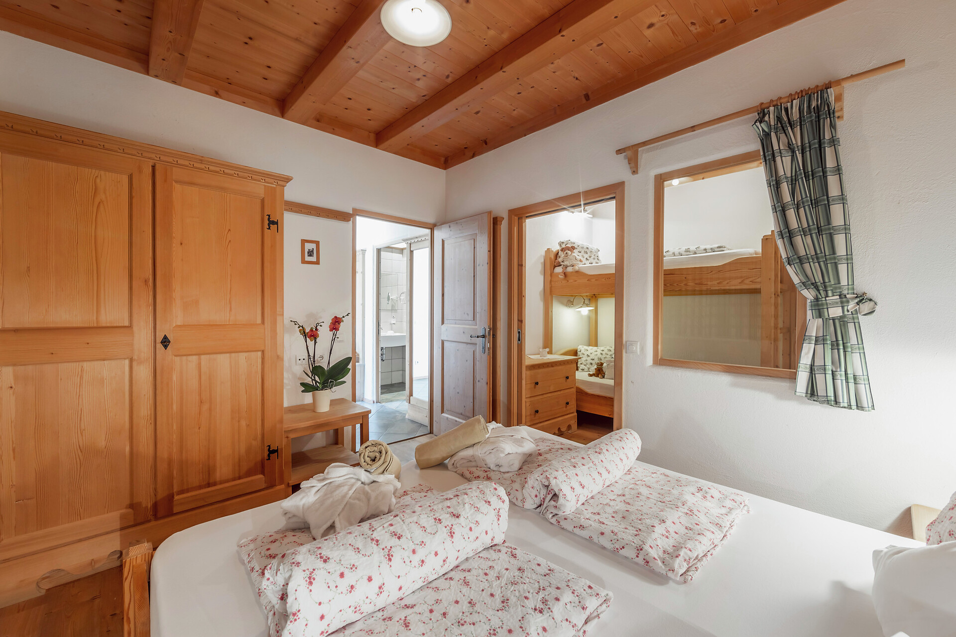 Ferienwohnung Chalet Mutspitze  (44 m²) - #1 - Die Taser Alm - Meran und Umgebung - suedtirol.info