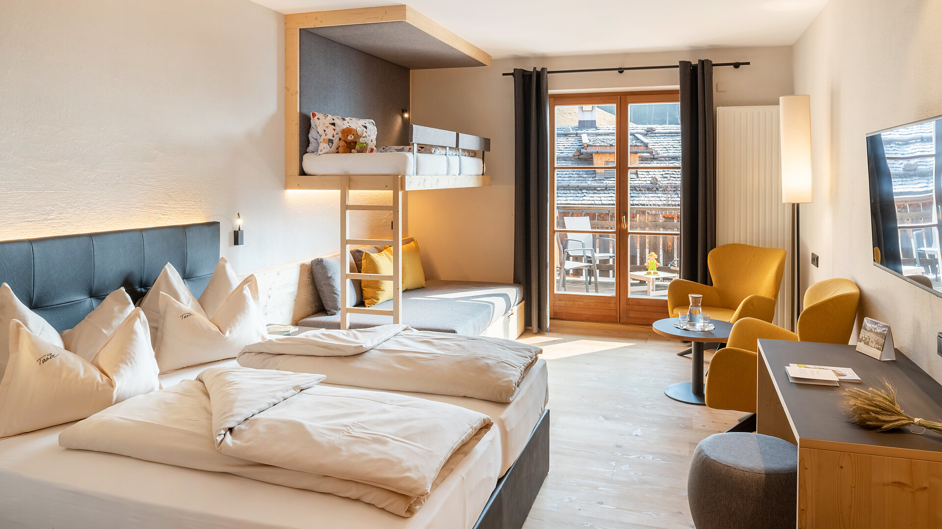 Zimmer Doppelzimmer Laugenspitze III (28-30 m²) - #1 - Die Taser Alm - Meran und Umgebung - suedtirol.info