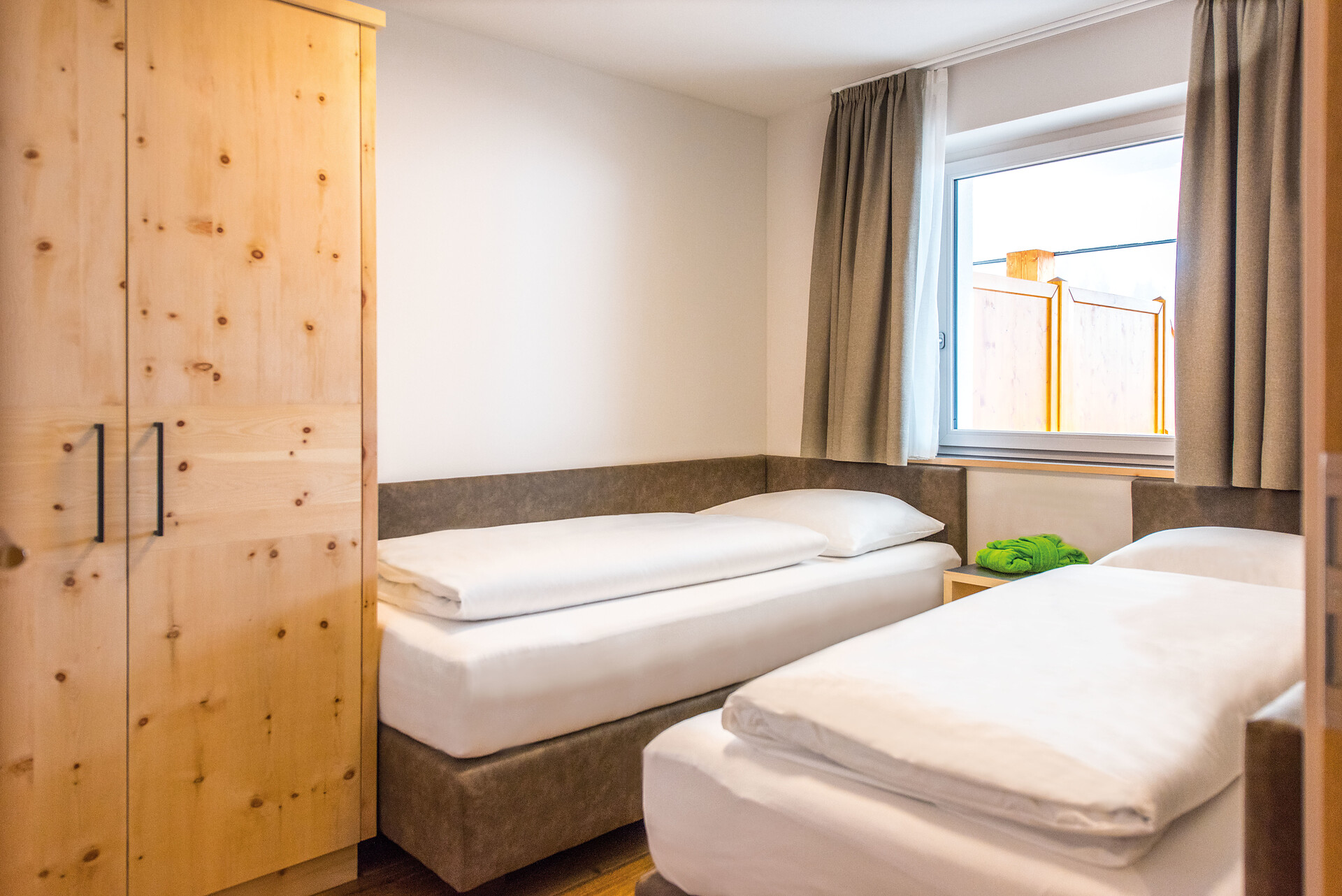 Zimmer Suite "Zirbe" - #4 - DAS ROYAL - Dolomitenregion Eggental - suedtirol.info