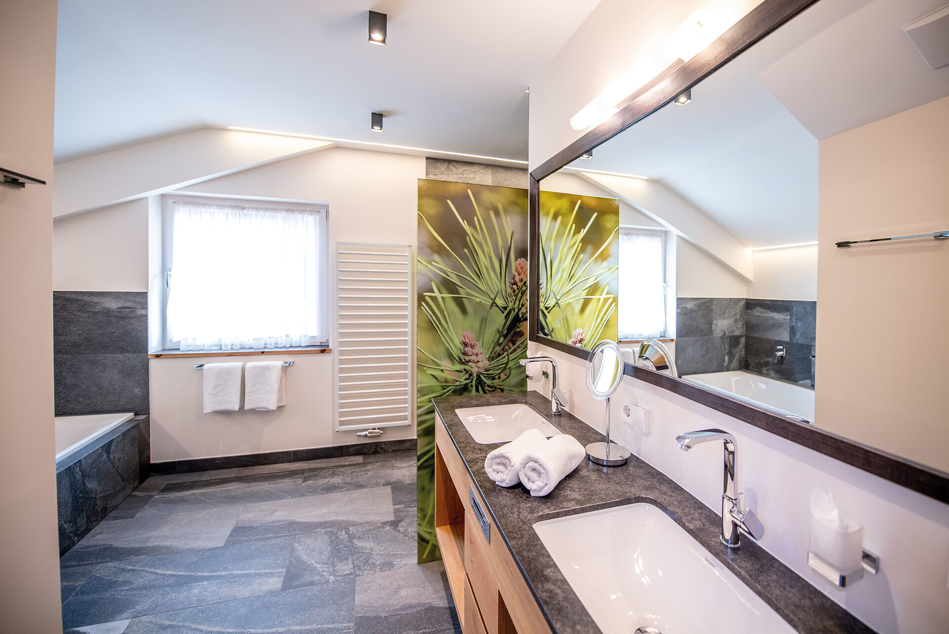 Zimmer Suite "Royal Superior" - #4 - DAS ROYAL - Dolomitenregion Eggental - suedtirol.info