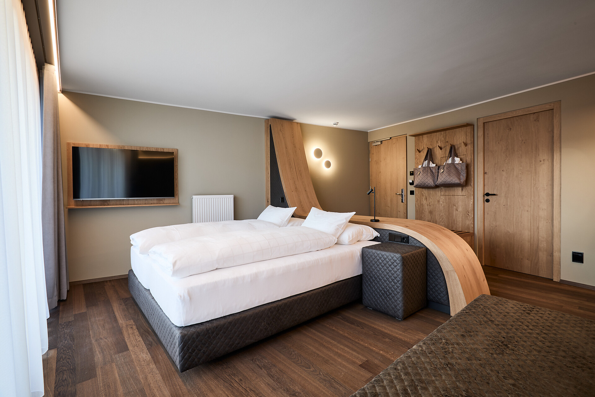 Zimmer Sunlight room - #1 - DAS ROYAL - Dolomitenregion Eggental - suedtirol.info