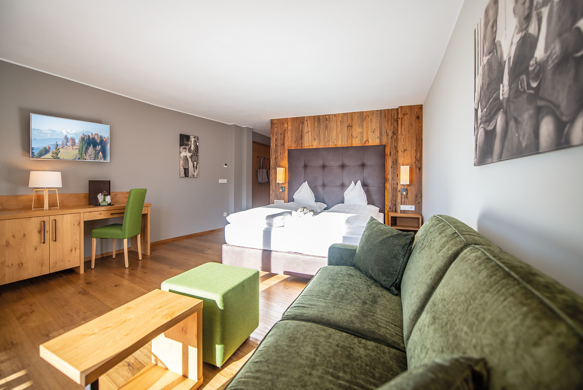 Zimmer Suite "Sonne" - #3 - DAS ROYAL - Dolomitenregion Eggental - suedtirol.info