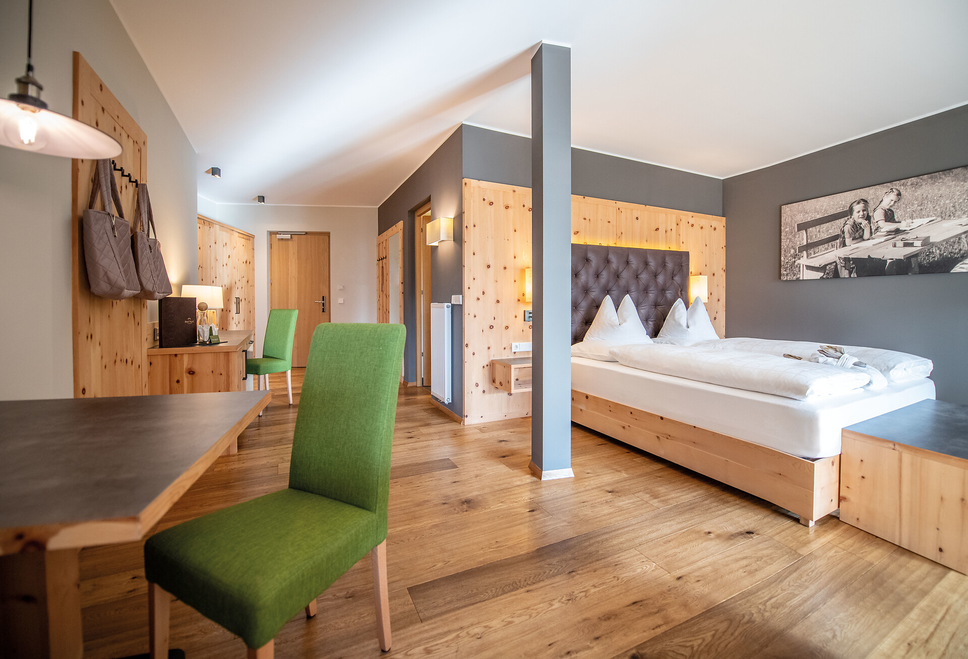 Zimmer Suite "Zanggen" - #3 - DAS ROYAL - Dolomitenregion Eggental - suedtirol.info